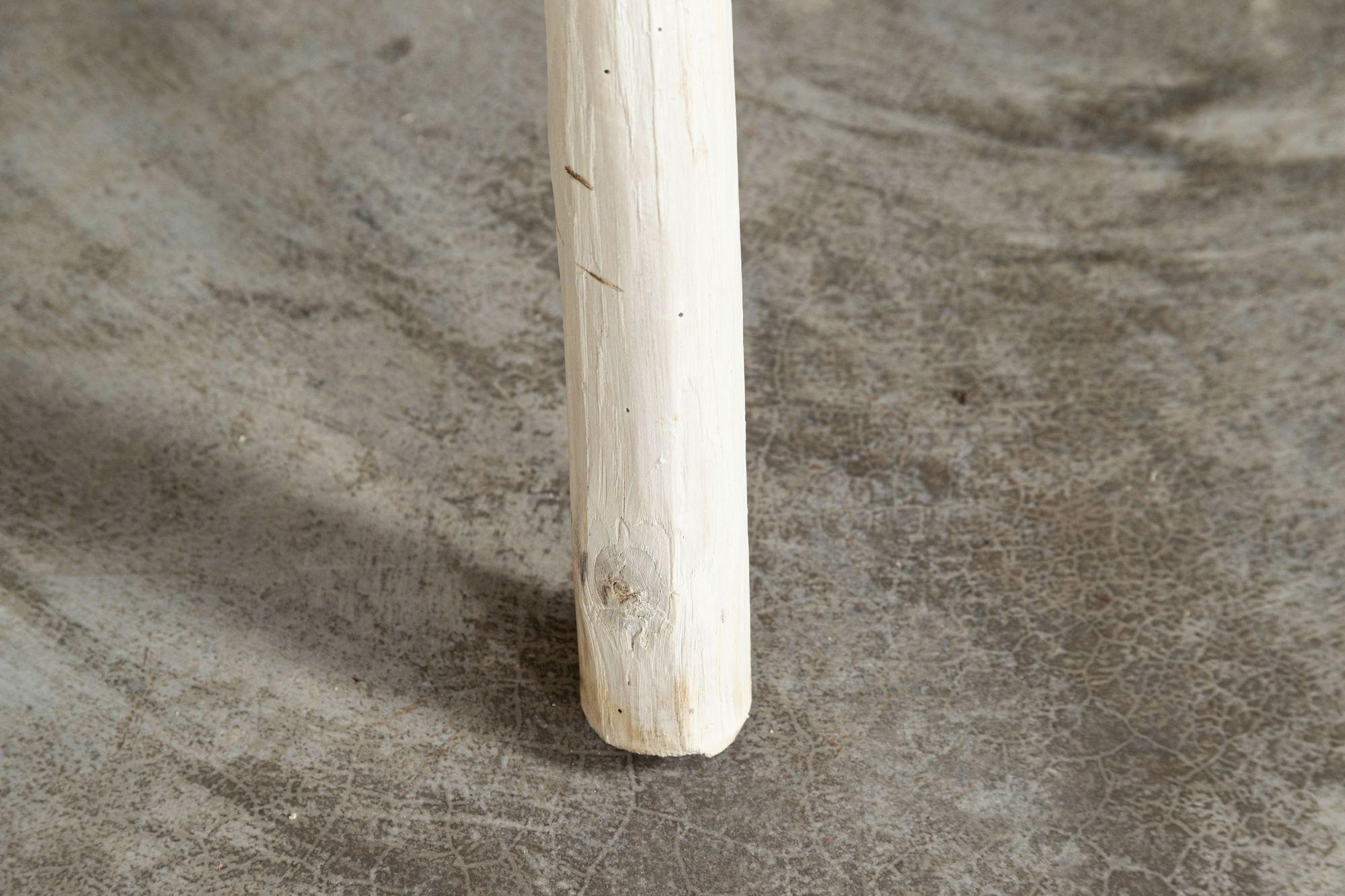 Table à découper en orme blanchi vernaculaire français du 19e siècle en vente 3