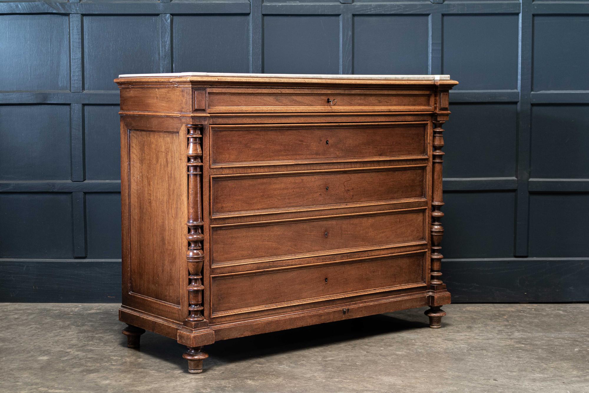 Circa 1880.

19thc French walnut & carrara marble commode
Excellent patination and colour with original key.

Sourced from the South of France

 

Measures: W130 x D53.5 x H104cm.
  