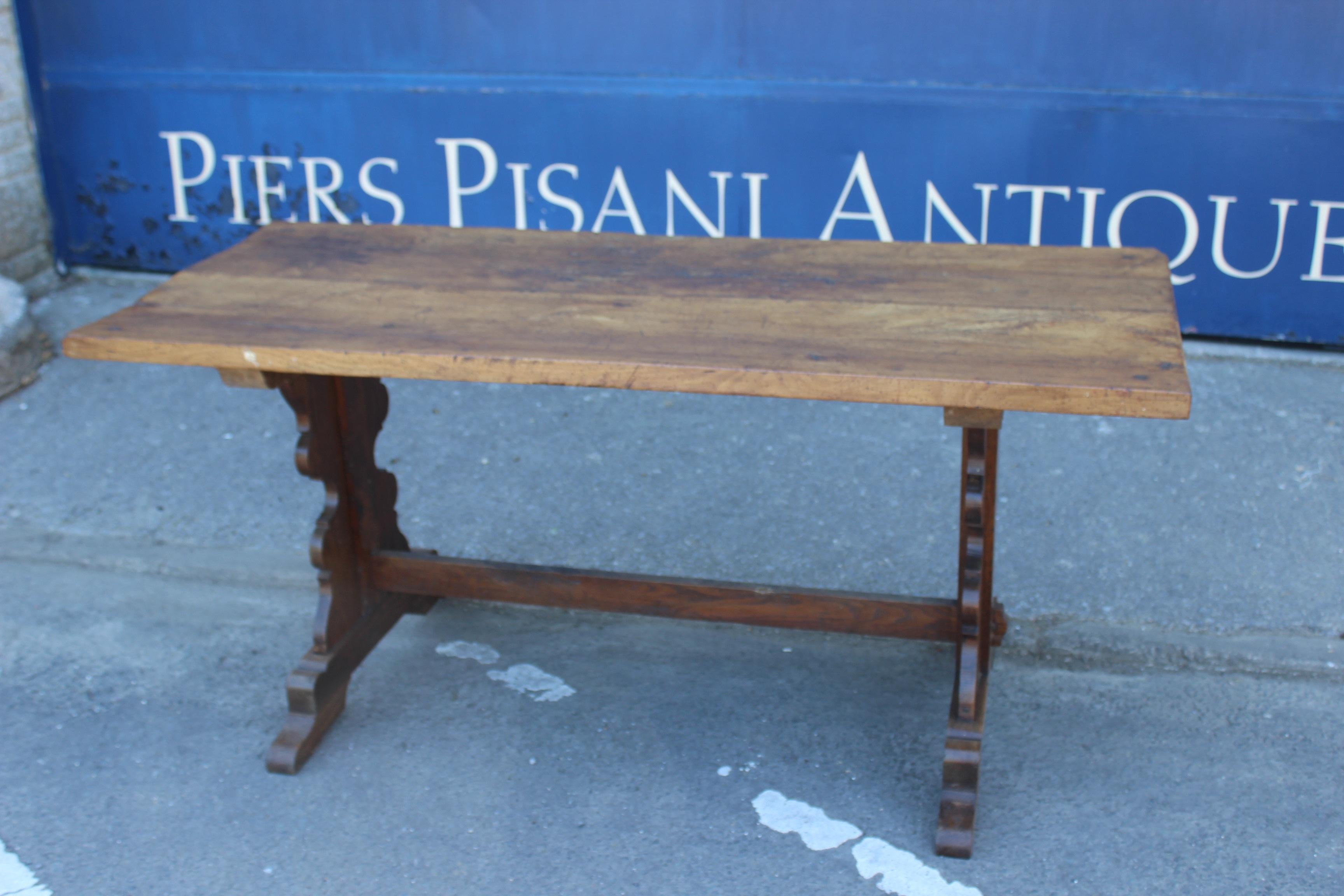 5926
19thc. Fruitwood & Oak Two Plank Refectory Table

65”w x 29”h x 27”d
166cm w x 74cm h x 69cm d

Items can be delivered by independent carrier but please note NOT all items are at 31 Cheap Street.  Please call before visiting the showroom