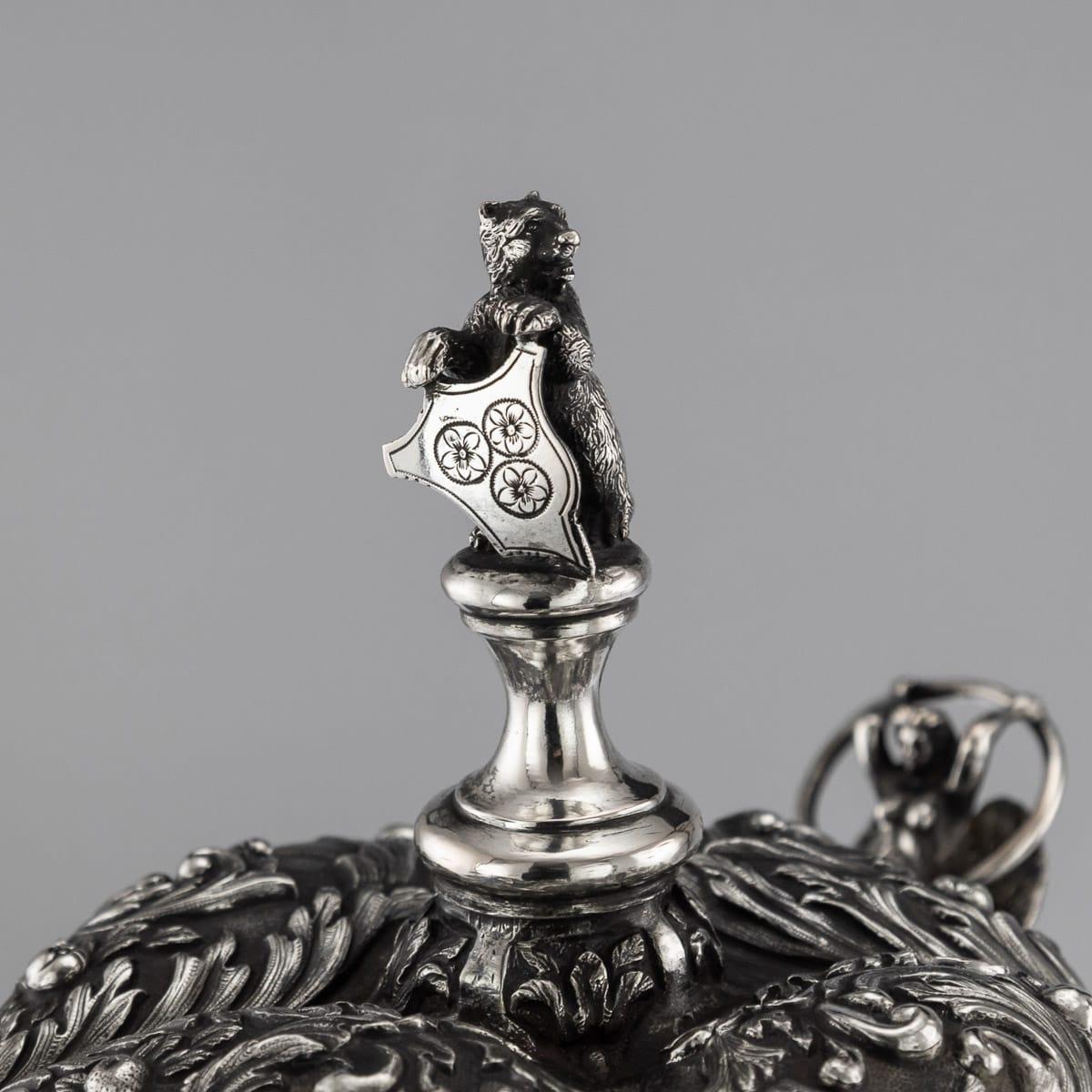 19th Century German Solid Silver Embossed Figural Tankard, Hanau, circa 1840 5