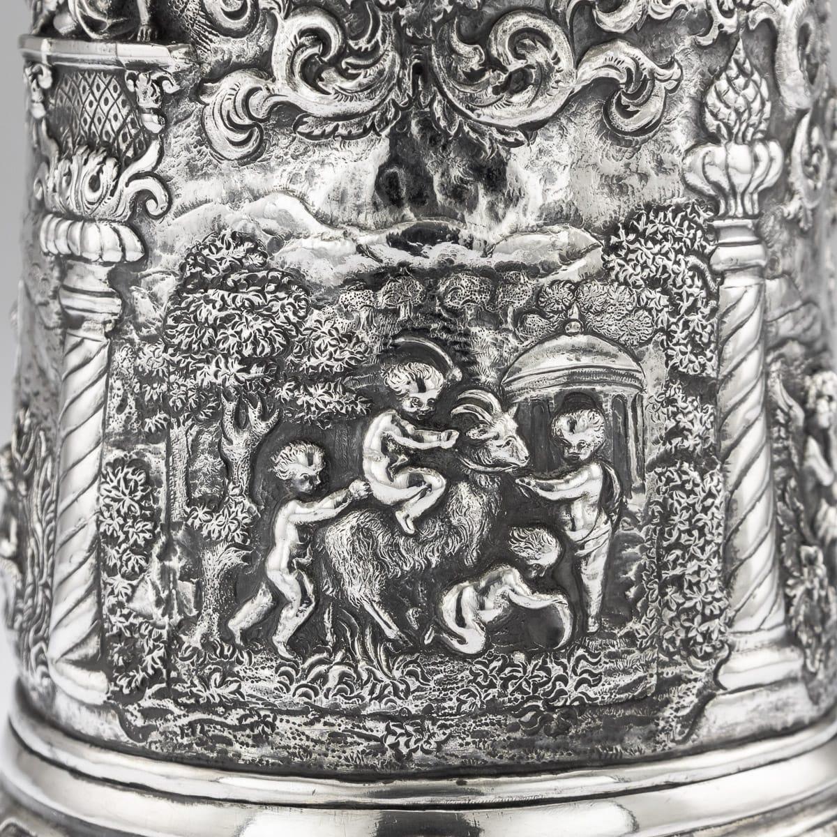 19th Century German Solid Silver Embossed Figural Tankard, Hanau, circa 1850 11