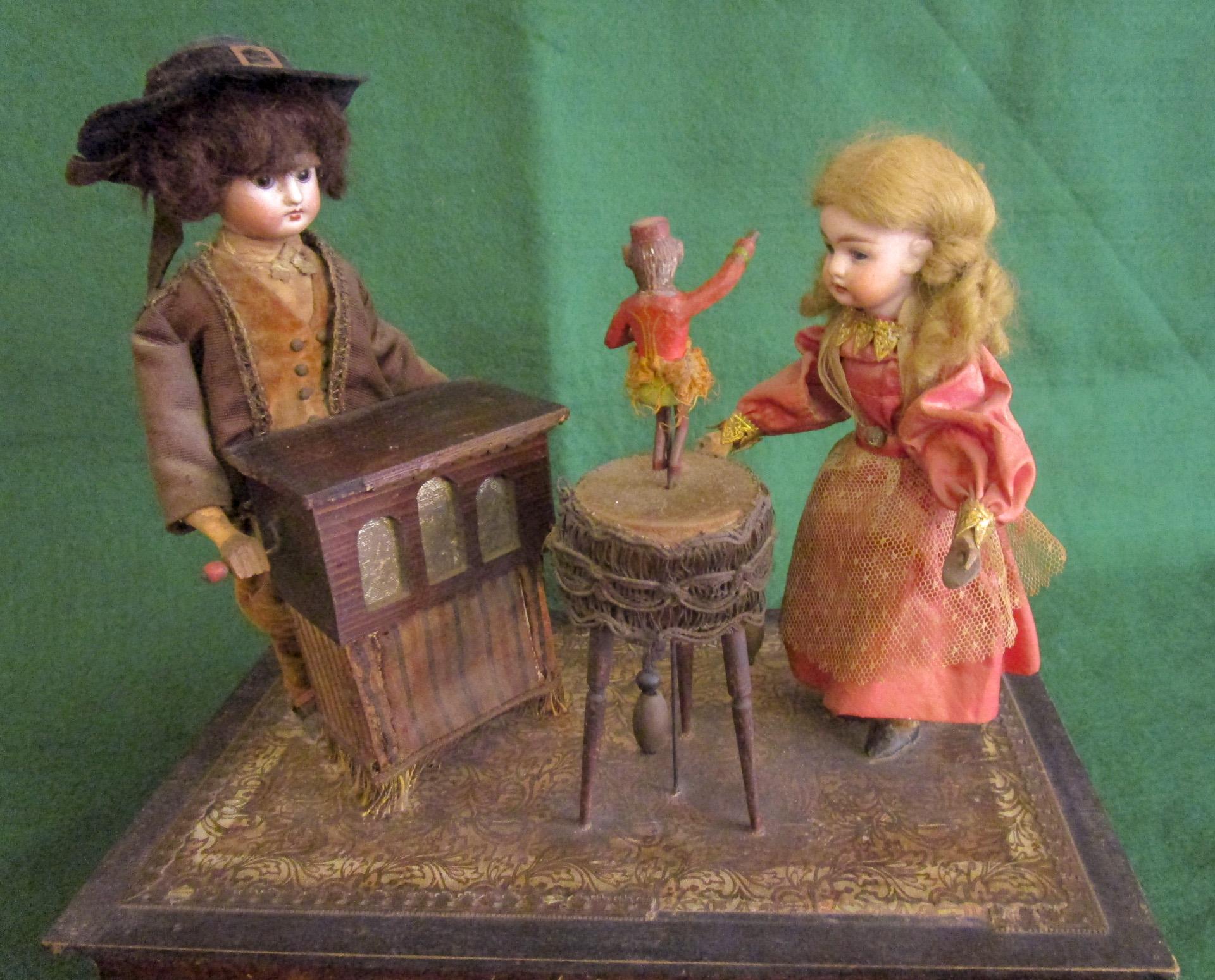 19thc German Zinner&Sohn Musical Automaton Toy w Children & Organ Grinder Monkey In Good Condition For Sale In Savannah, GA