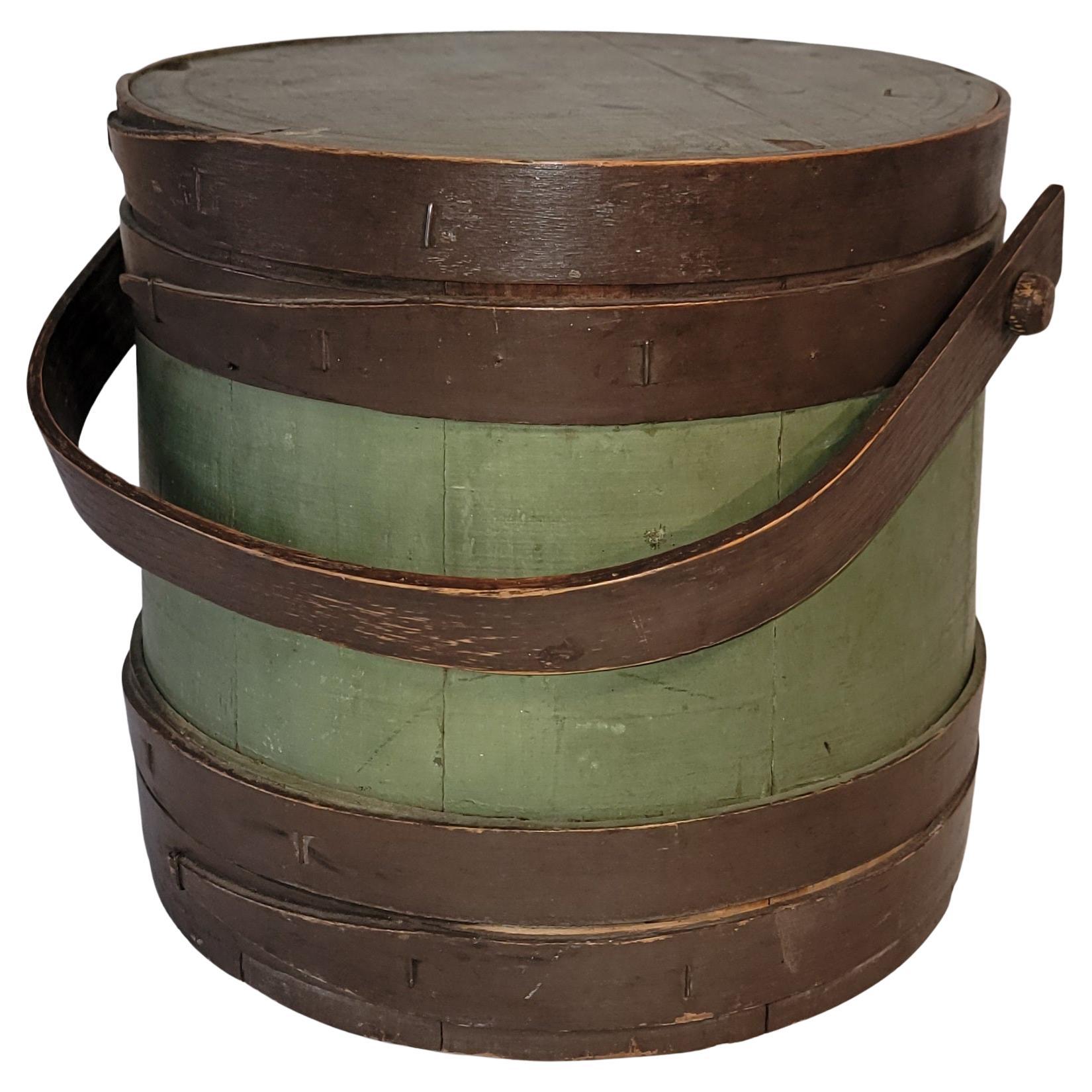 Secchio dipinto di verde del XIX secolo dall
Ohio