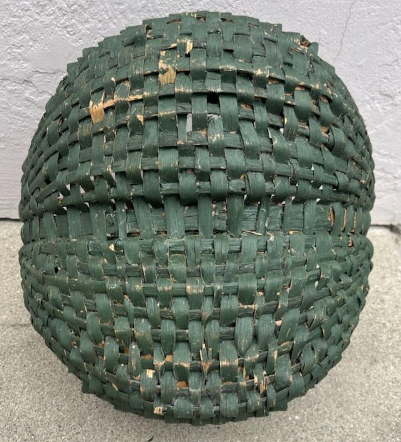 Arte popolare Greene & Greene dipinto del 19° secolo  Cestino in vendita