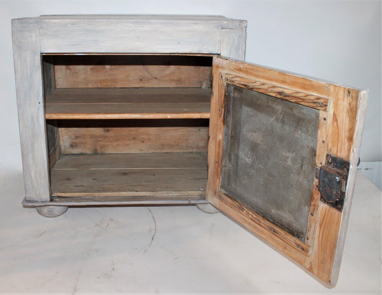 19th Century Grey Painted Table Top Pie Safe For Sale at 1stDibs