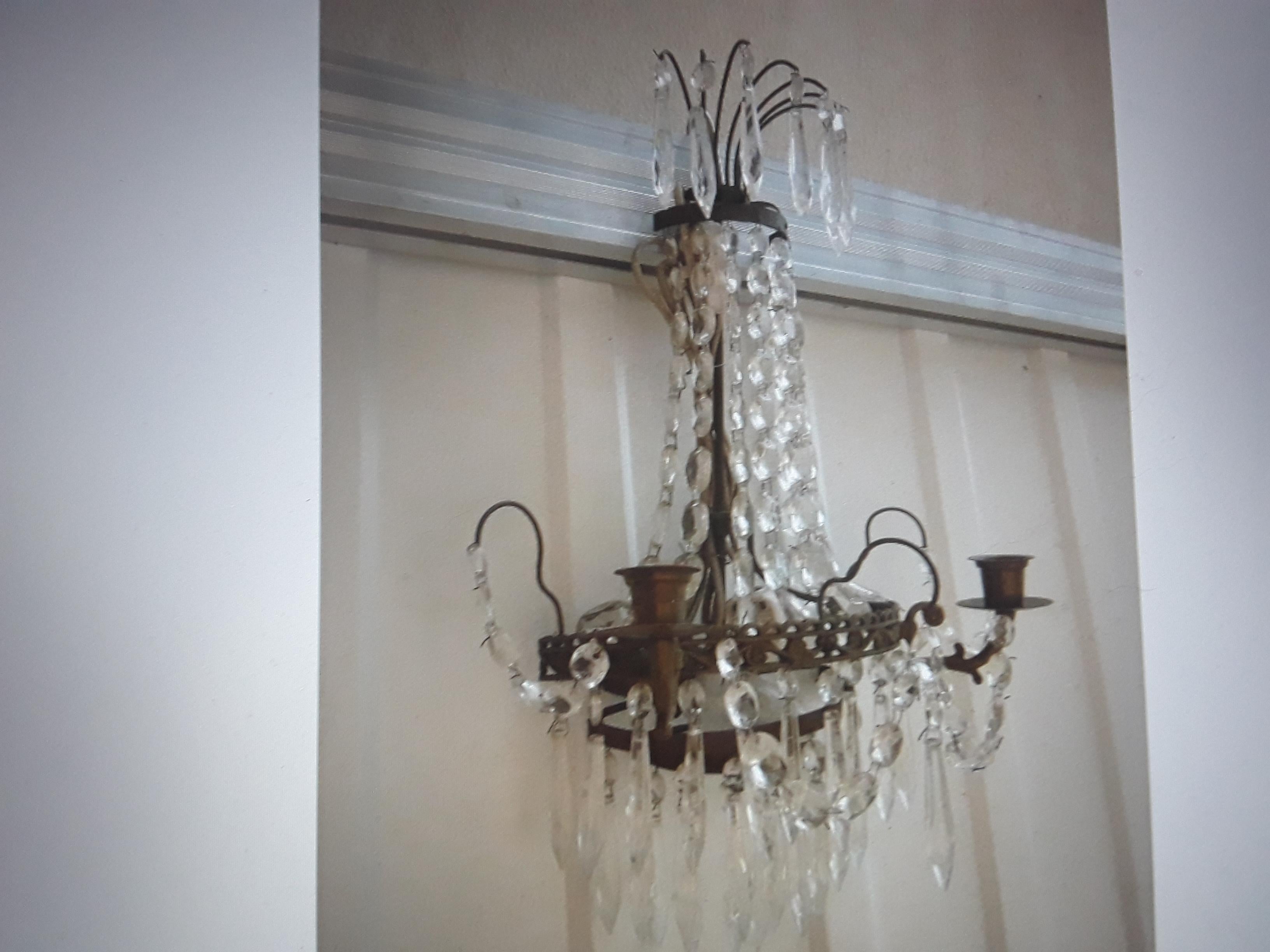 19thc Gustavian Cut Cascading Crystal Wall Sconce For Sale 2