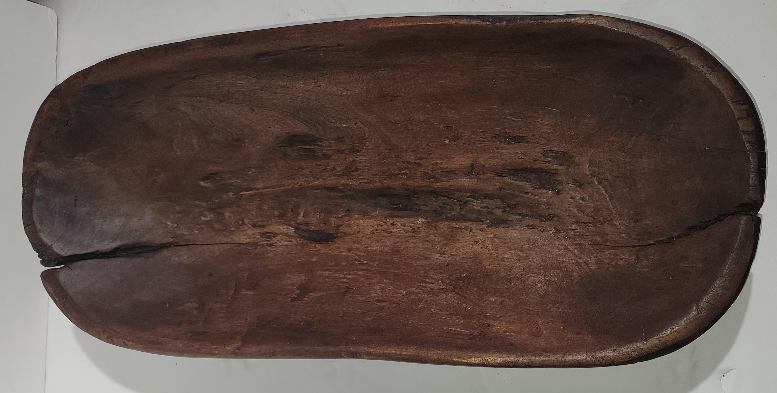 American 19Thc Hand Carved Dough Bowl From New England For Sale