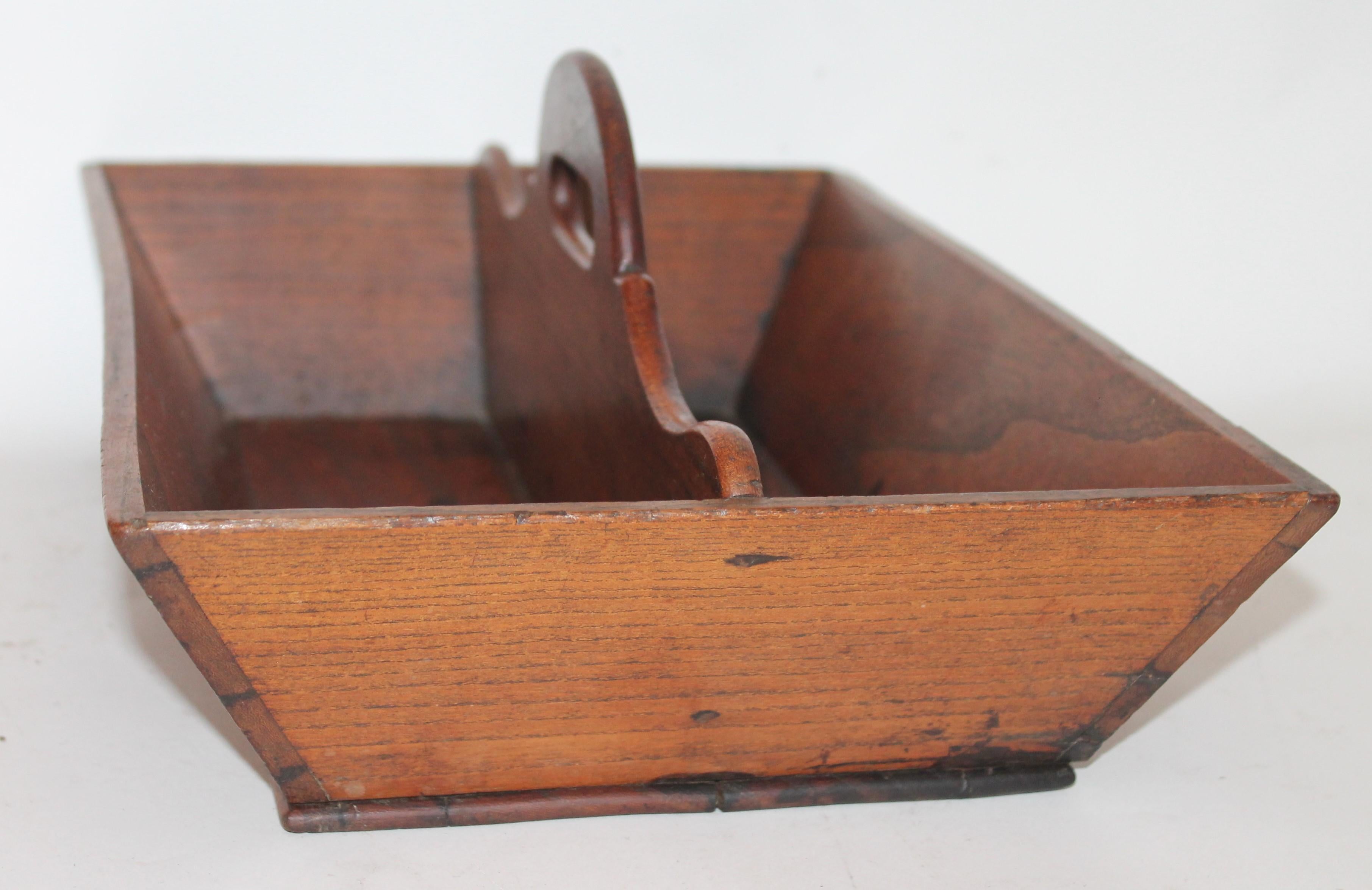 Adirondack 19th Century Handcrafted Walnut Cutlery Carrier For Sale