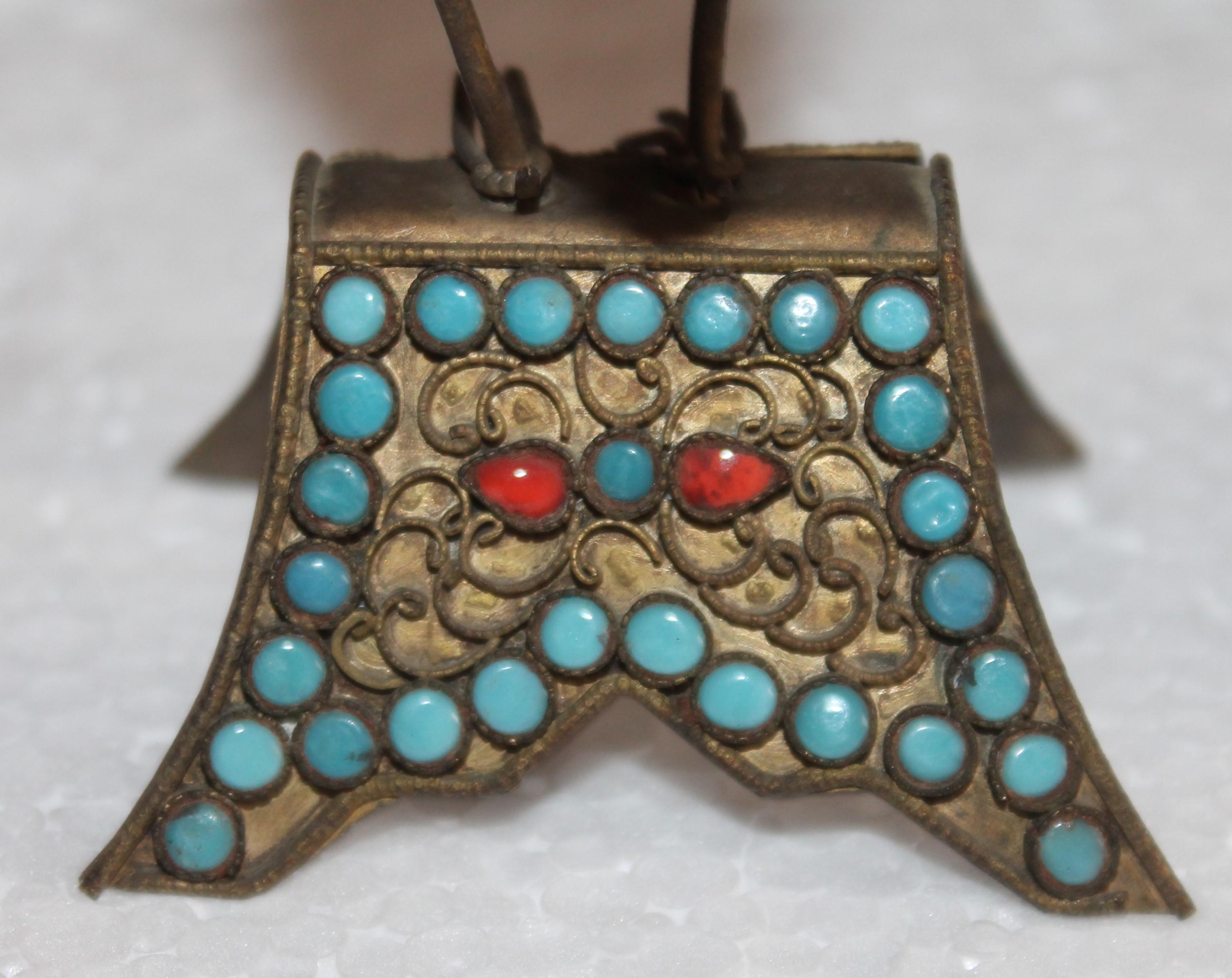 19th Century Handmade Bird with Inlaid Turquoise and Coral Stones For Sale 1