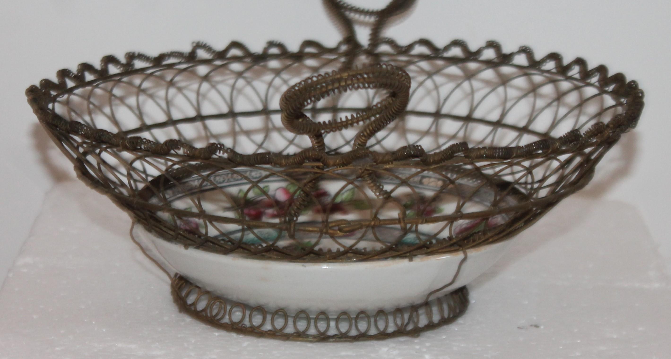 English 19th Century Handmade Wire Basket from 1870 with a Bowl Inset