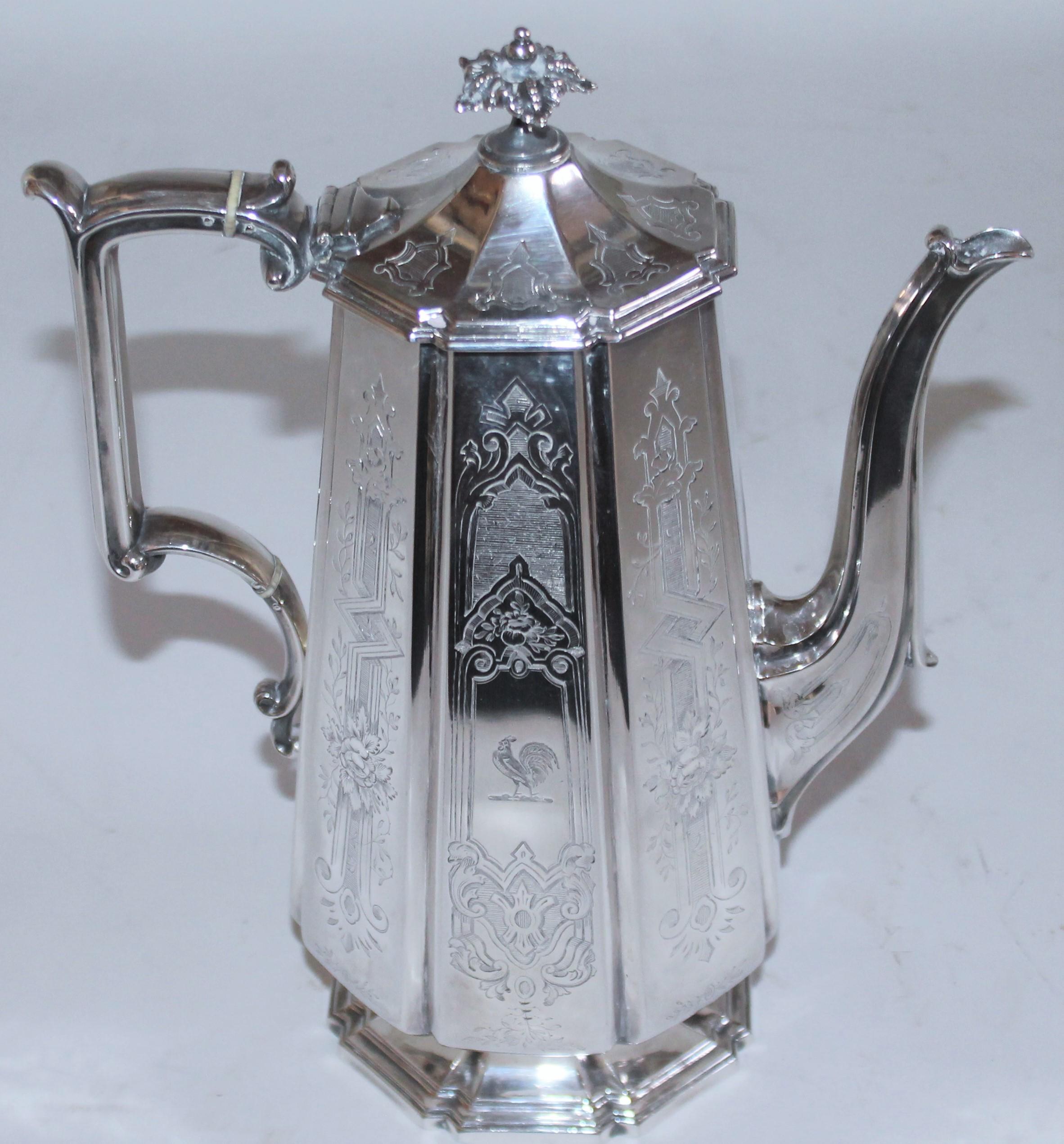 Schwere Silber-Kaffeekanne aus dem 19. Jahrhundert (Viktorianisch) im Angebot