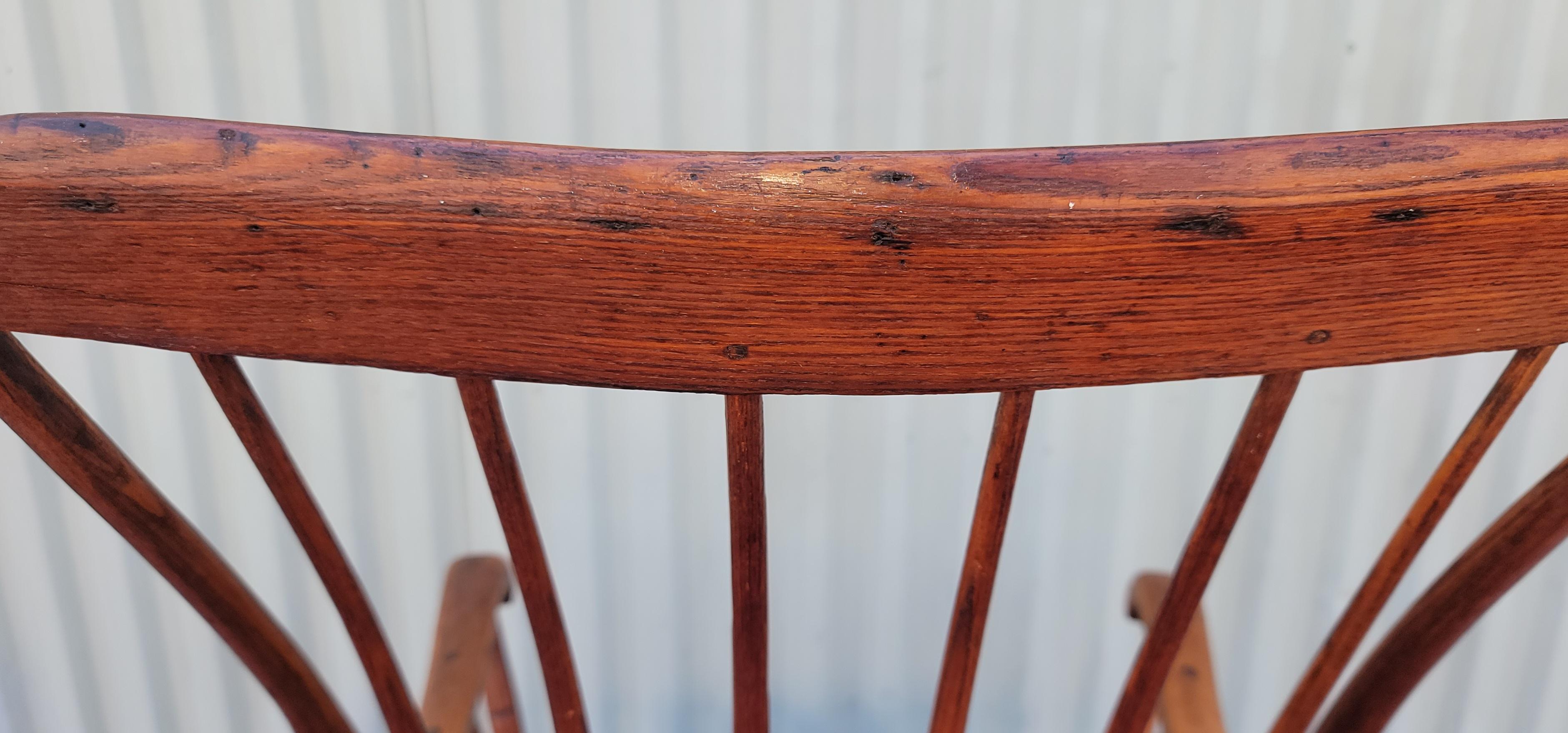 19th C High Back Windsor Arm Chair In Good Condition In Los Angeles, CA