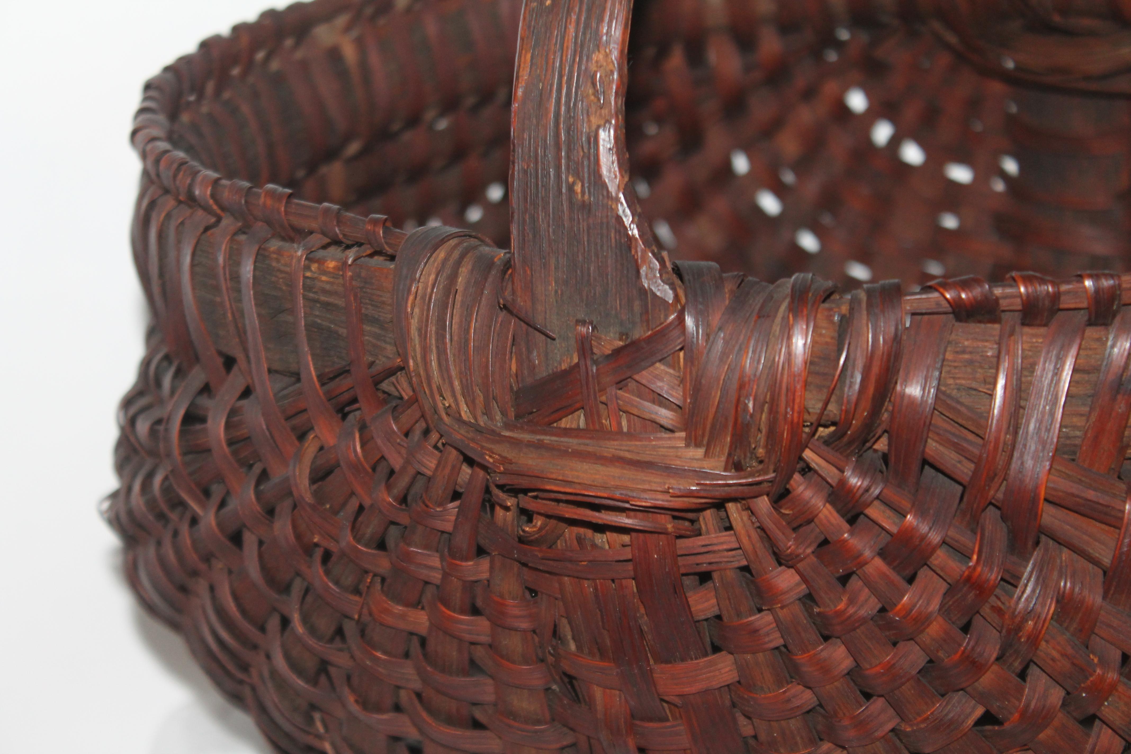 Adirondack 19th Century Hiney Basket from Pennsylvania For Sale