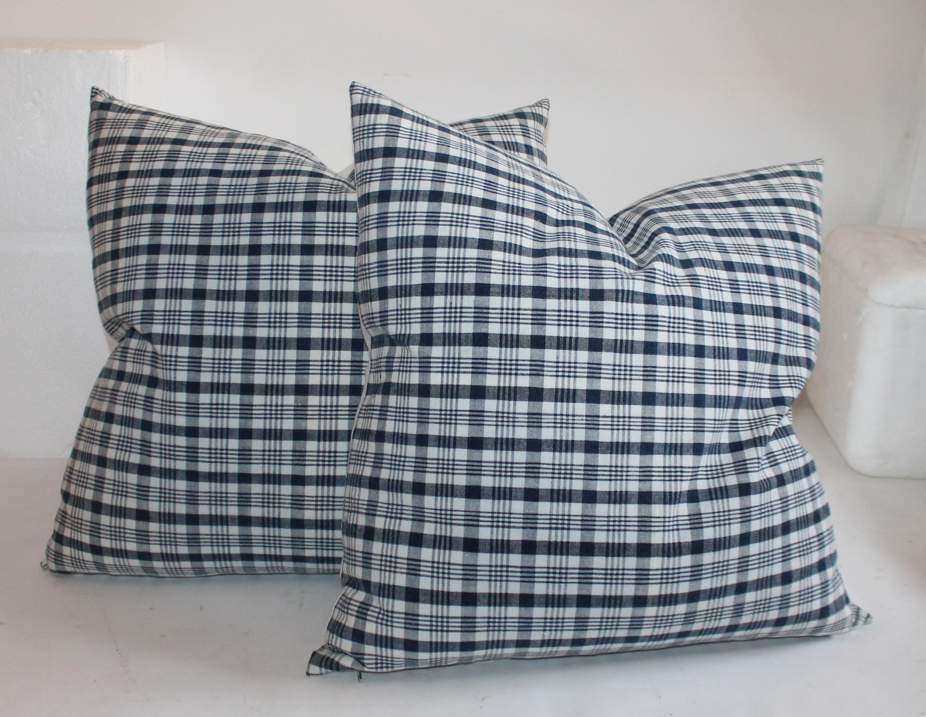 Country 19th Century Homespun Linen Blue and White Pillows, 2 Pairs For Sale