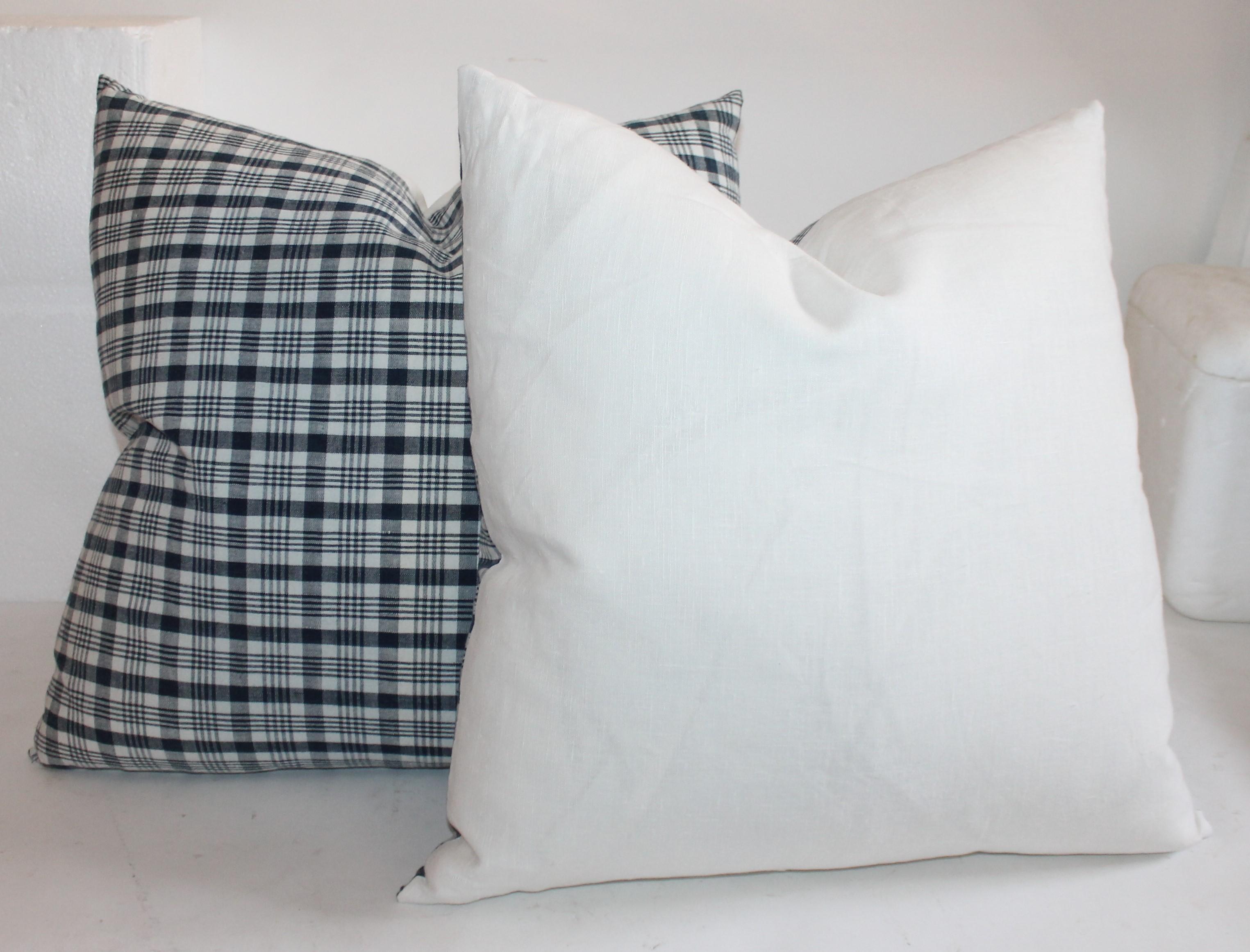 American 19th Century Homespun Linen Blue and White Pillows, 2 Pairs For Sale