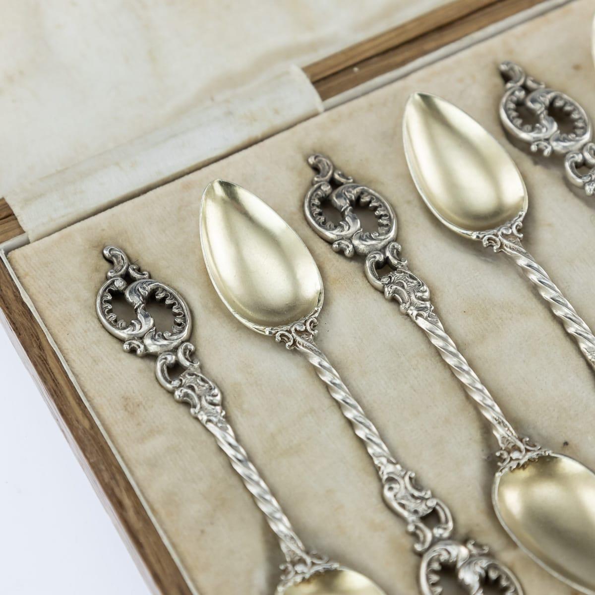 19th Century Imperial Russian Faberge Silver-Gilt 12 Coffee Spoons, circa 1890 2