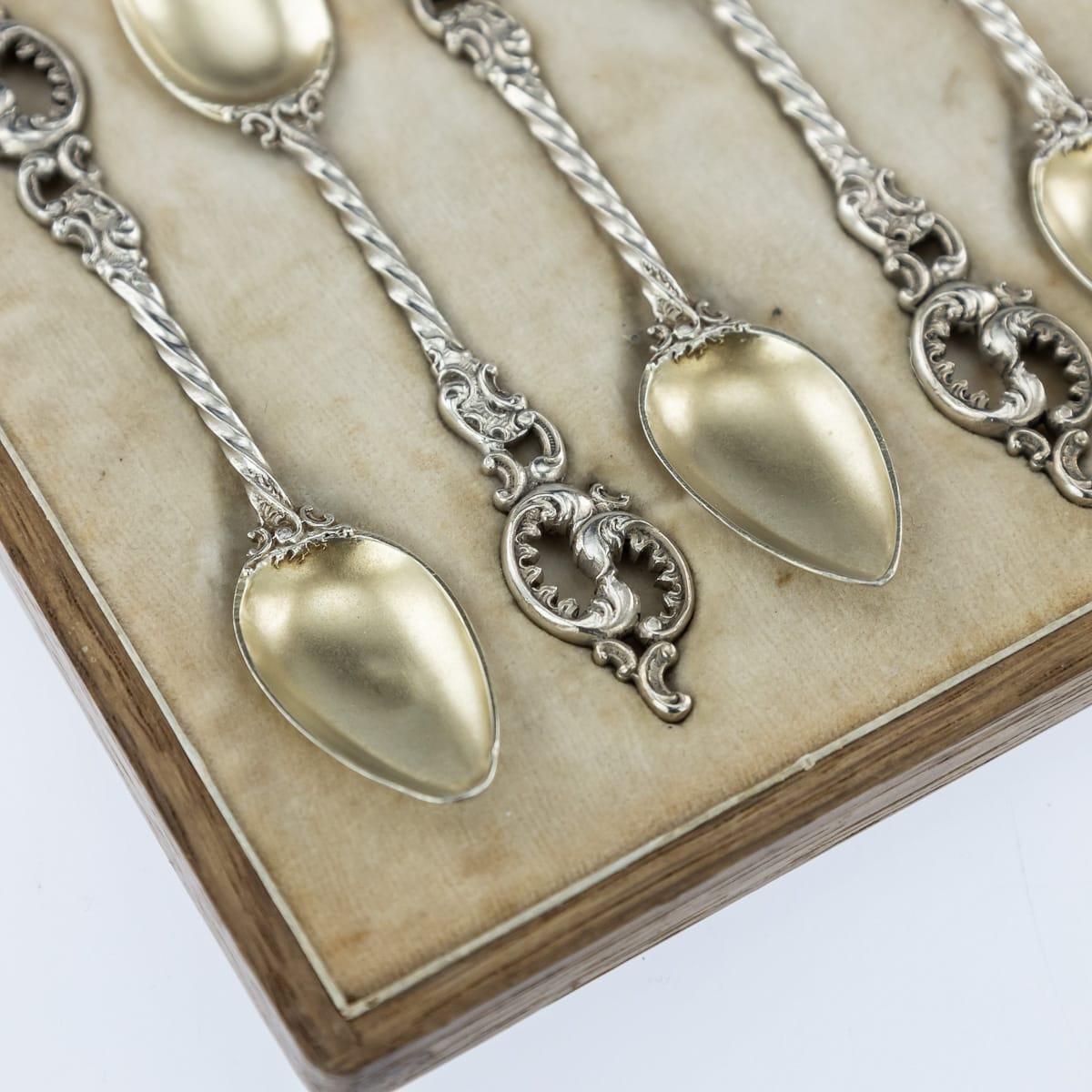19th Century Imperial Russian Faberge Silver-Gilt 12 Coffee Spoons, circa 1890 3