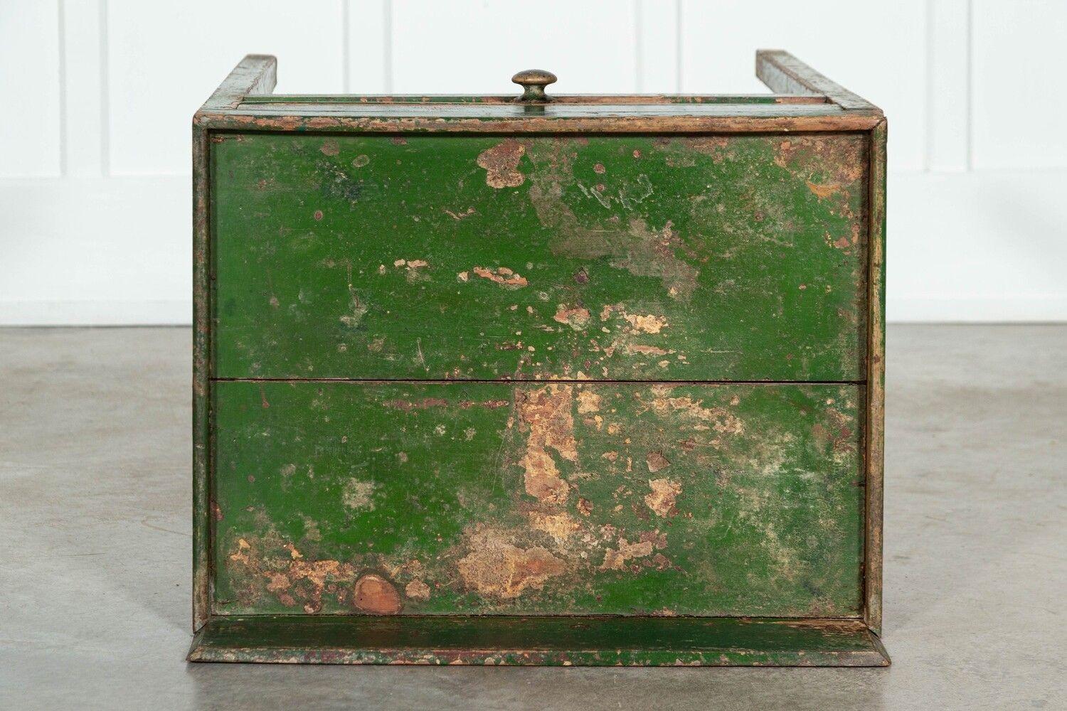 Table de travail en pin vernaculaire peinte d'Irlande du 19ème siècle en vente 2
