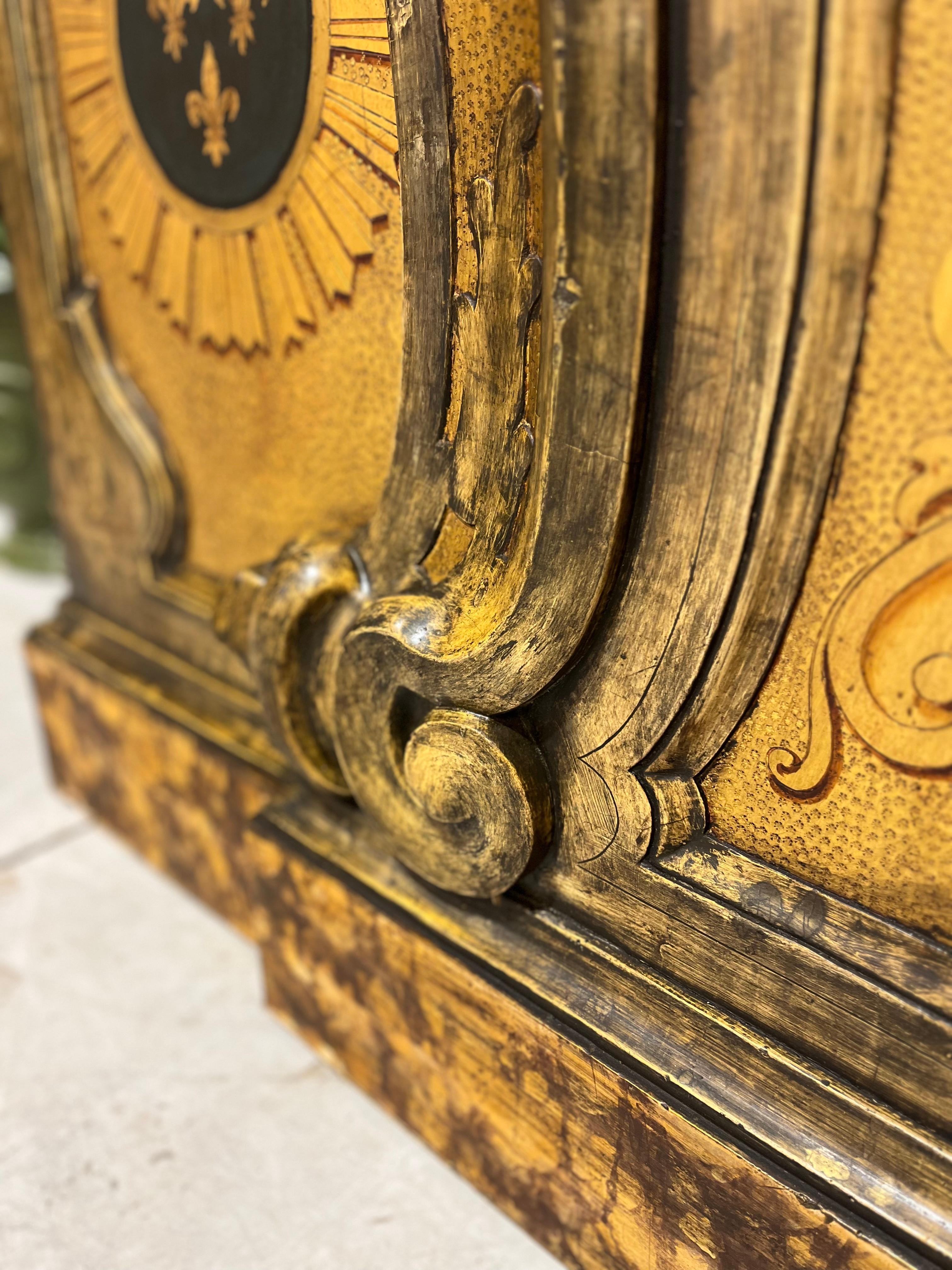 console italienne à paliotto dorée du 19e siècle en vente 3