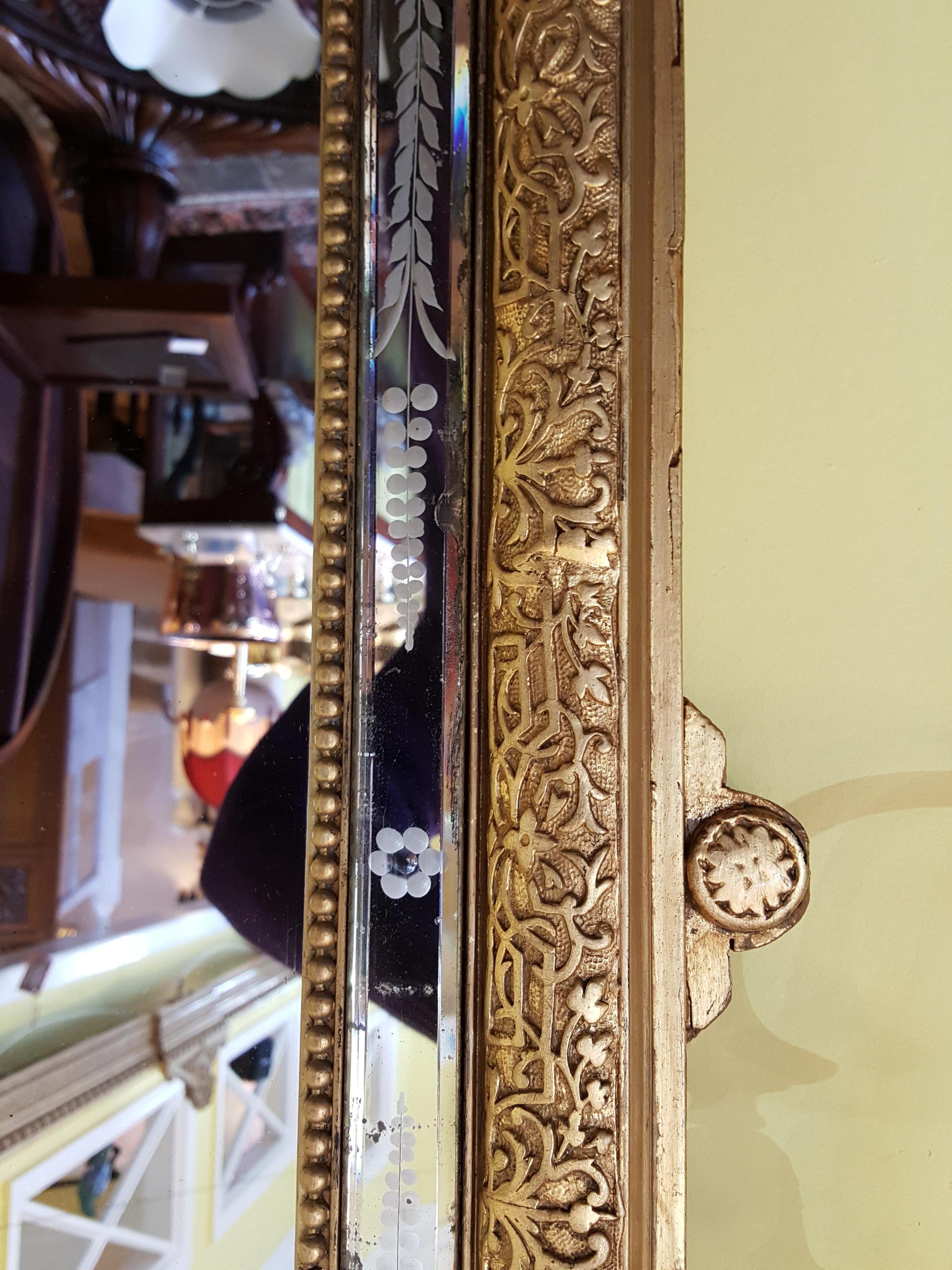 Giltwood 19th Century Italian Gilt Frame Mirror For Sale