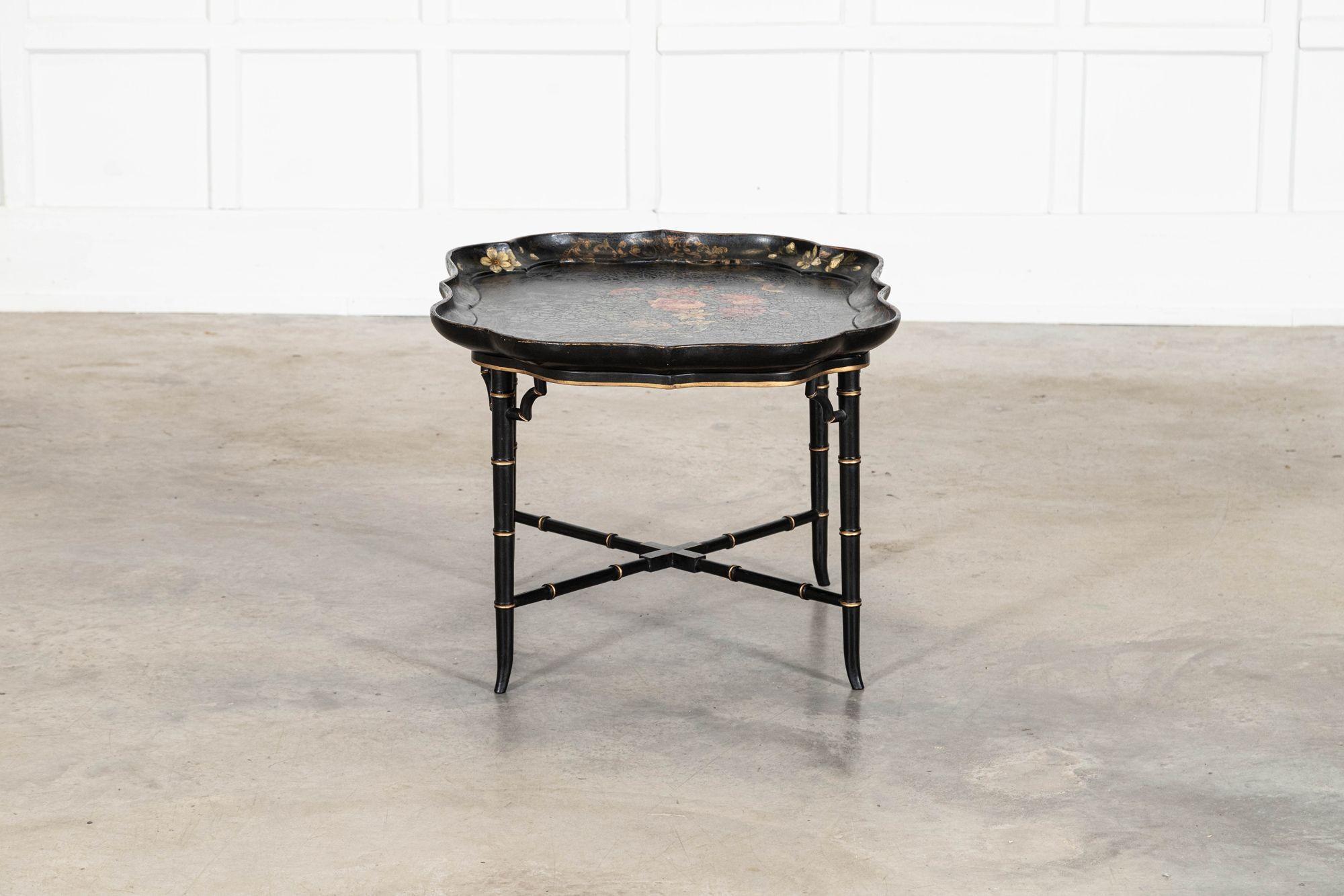 Table à plateau en Chinoiserie du 19ème siècle de Jennens and Bettridge en vente 9