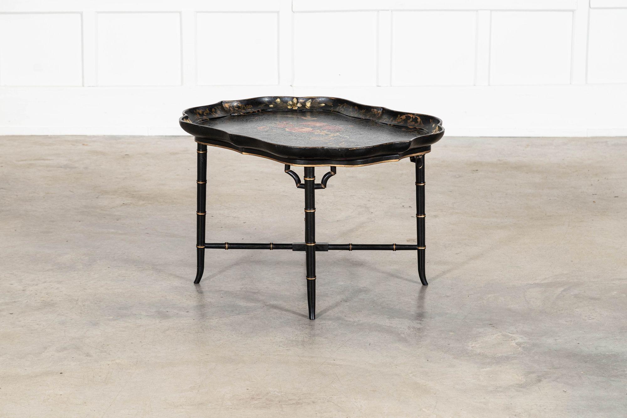 Table à plateau en Chinoiserie du 19ème siècle de Jennens and Bettridge en vente 10