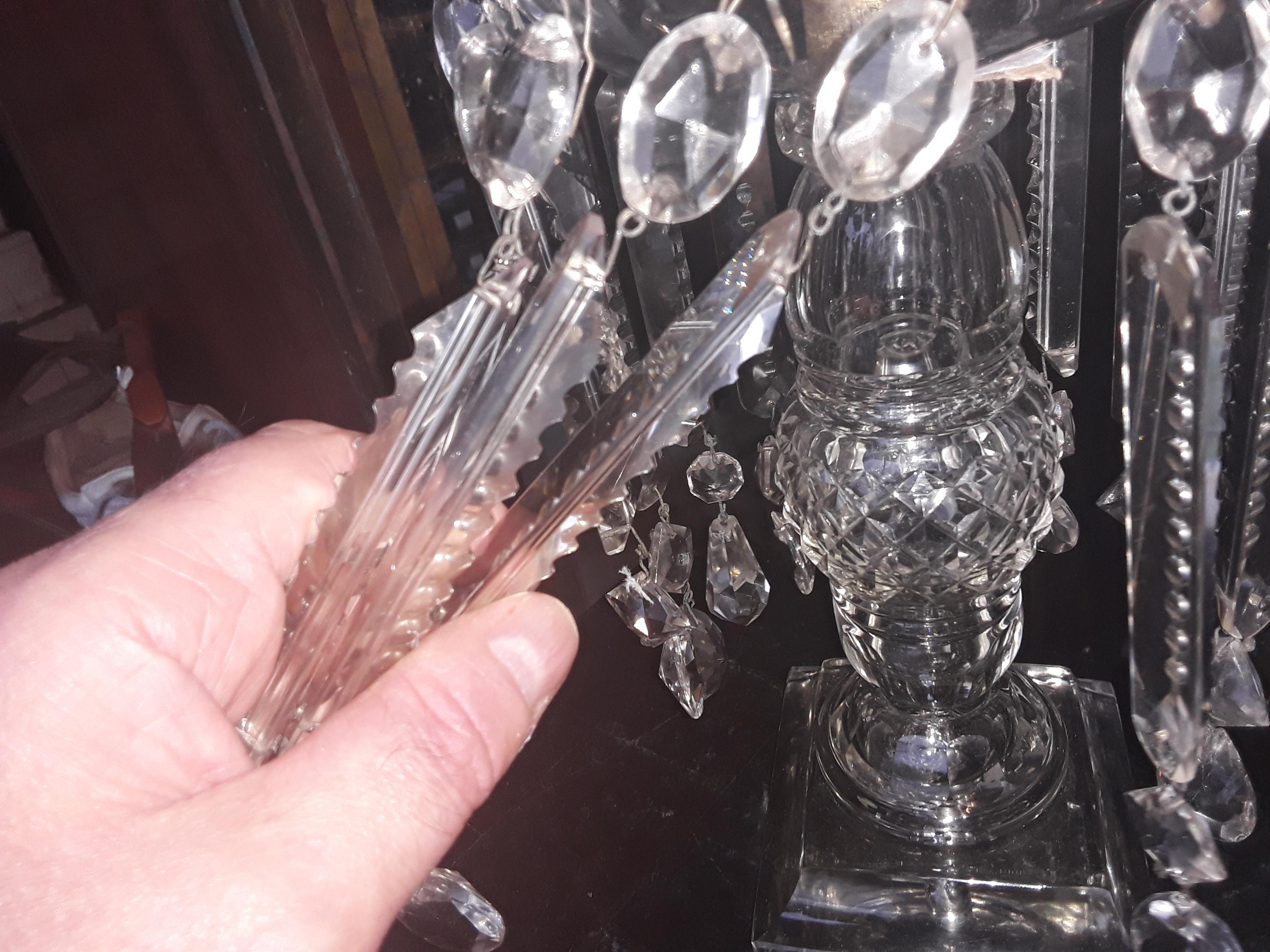 Grande girandole géorgienne ancienne du 19e siècle en verre taillé/ cristal taillé en vente 3