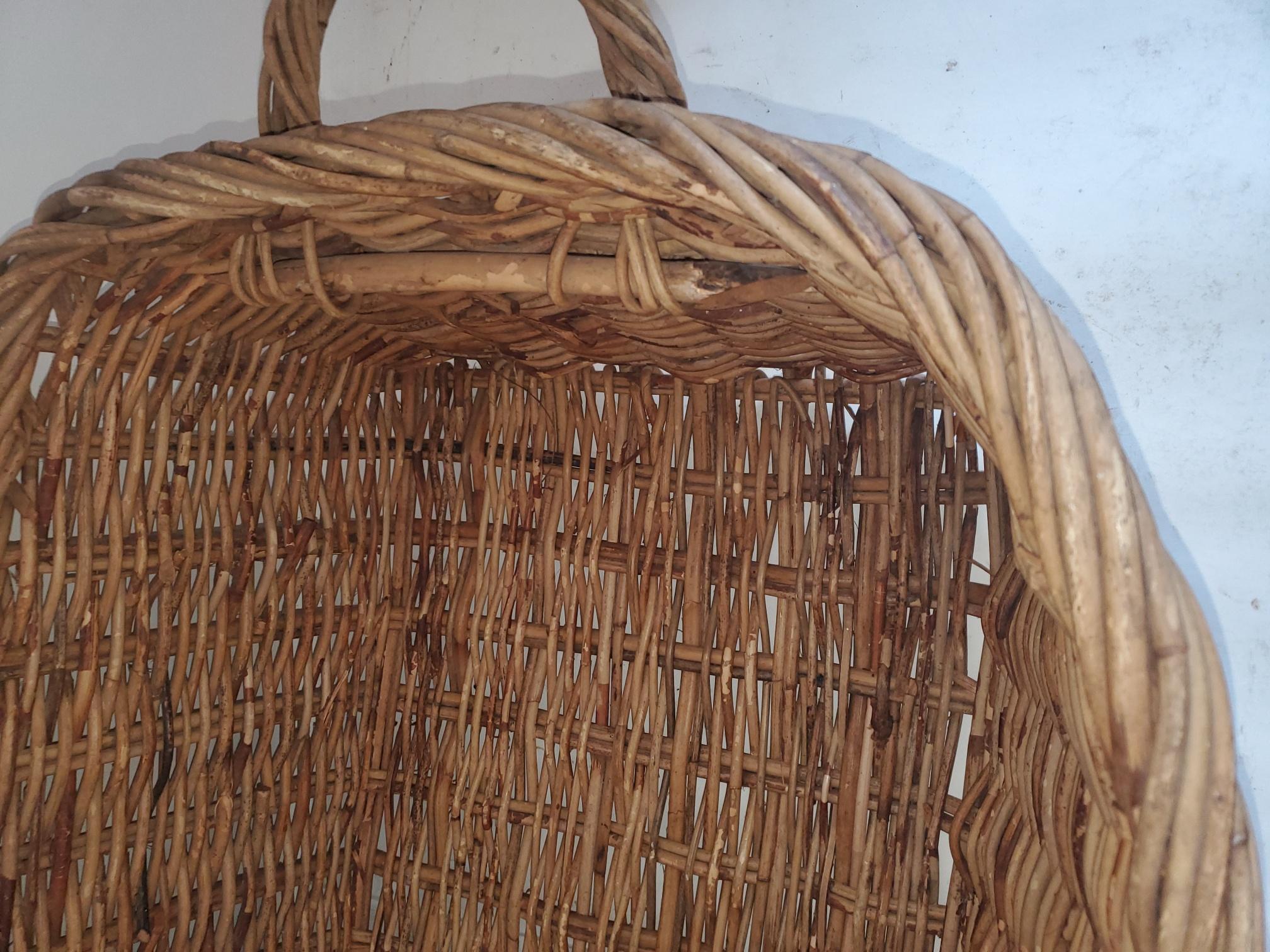 large bread basket