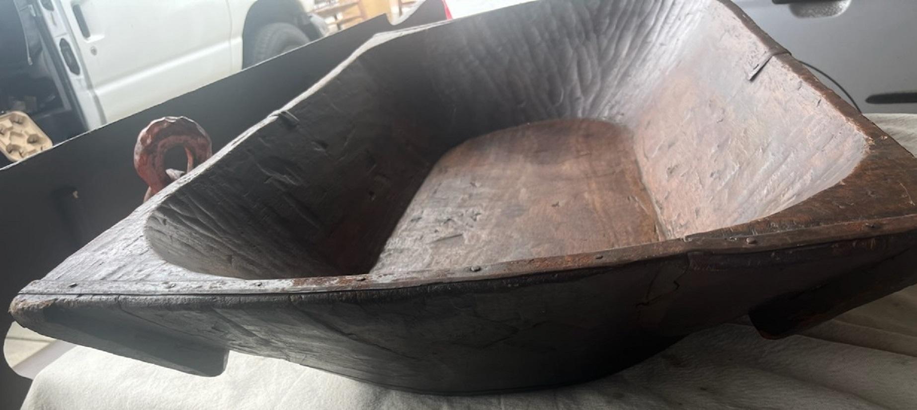American 19Thc Large Hand Carved Trencher / Dough Bowl From N. E. For Sale