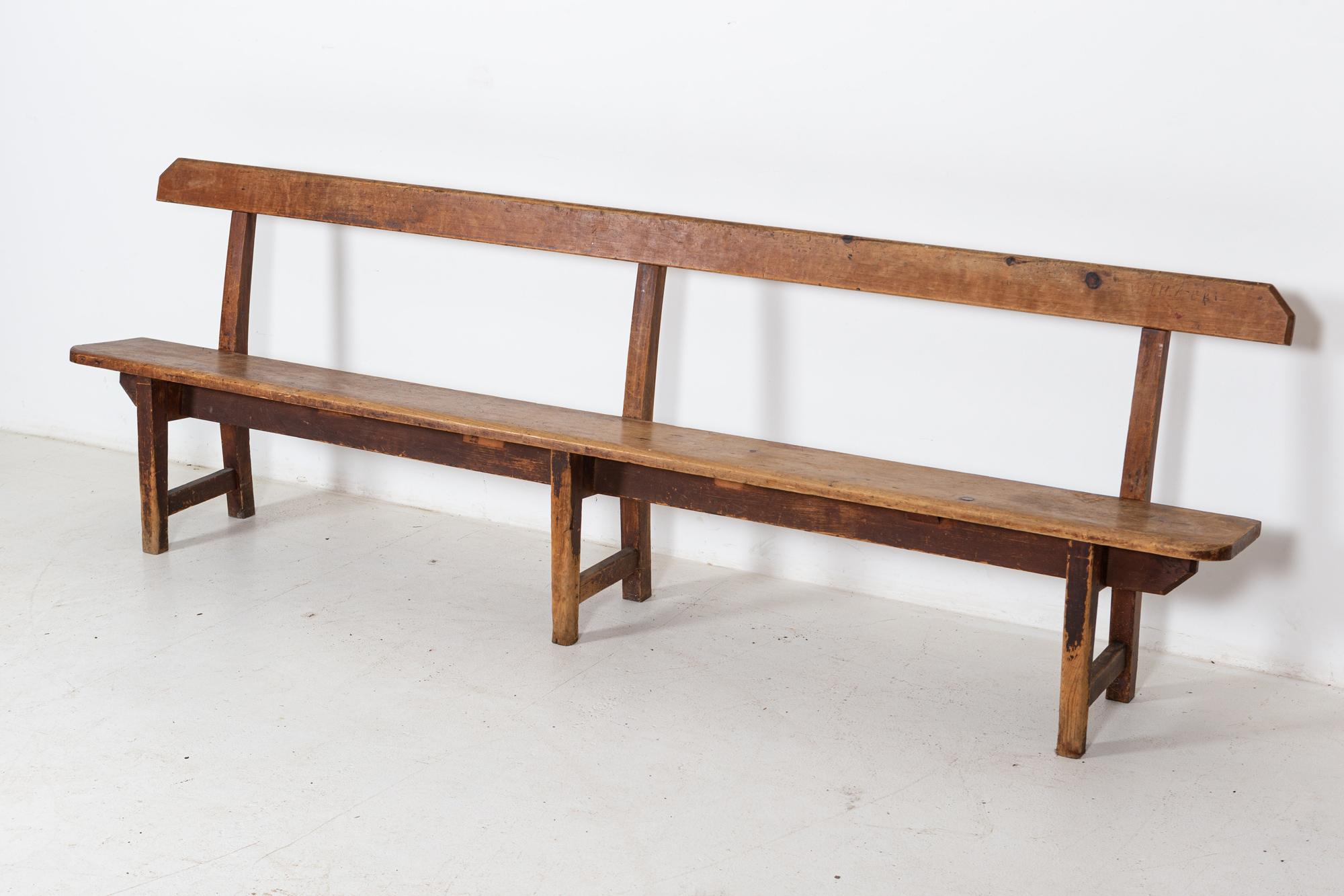 19thC Large Welsh Pine ‘Waiting Room’ Bench In Good Condition In Staffordshire, GB