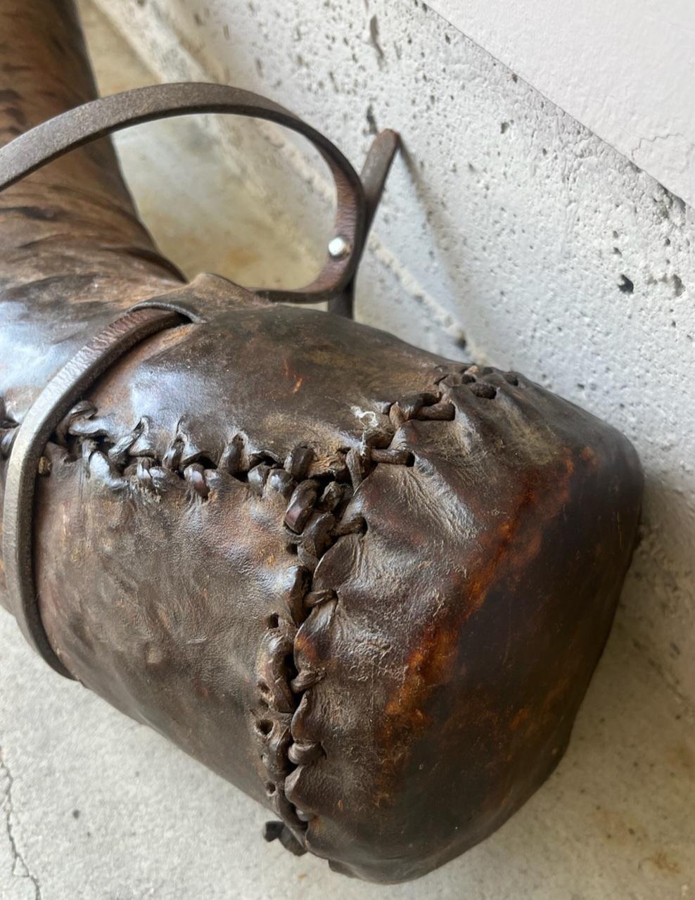 19thc Leather covered Bulls Horn Whiskey Horn In Good Condition In Los Angeles, CA