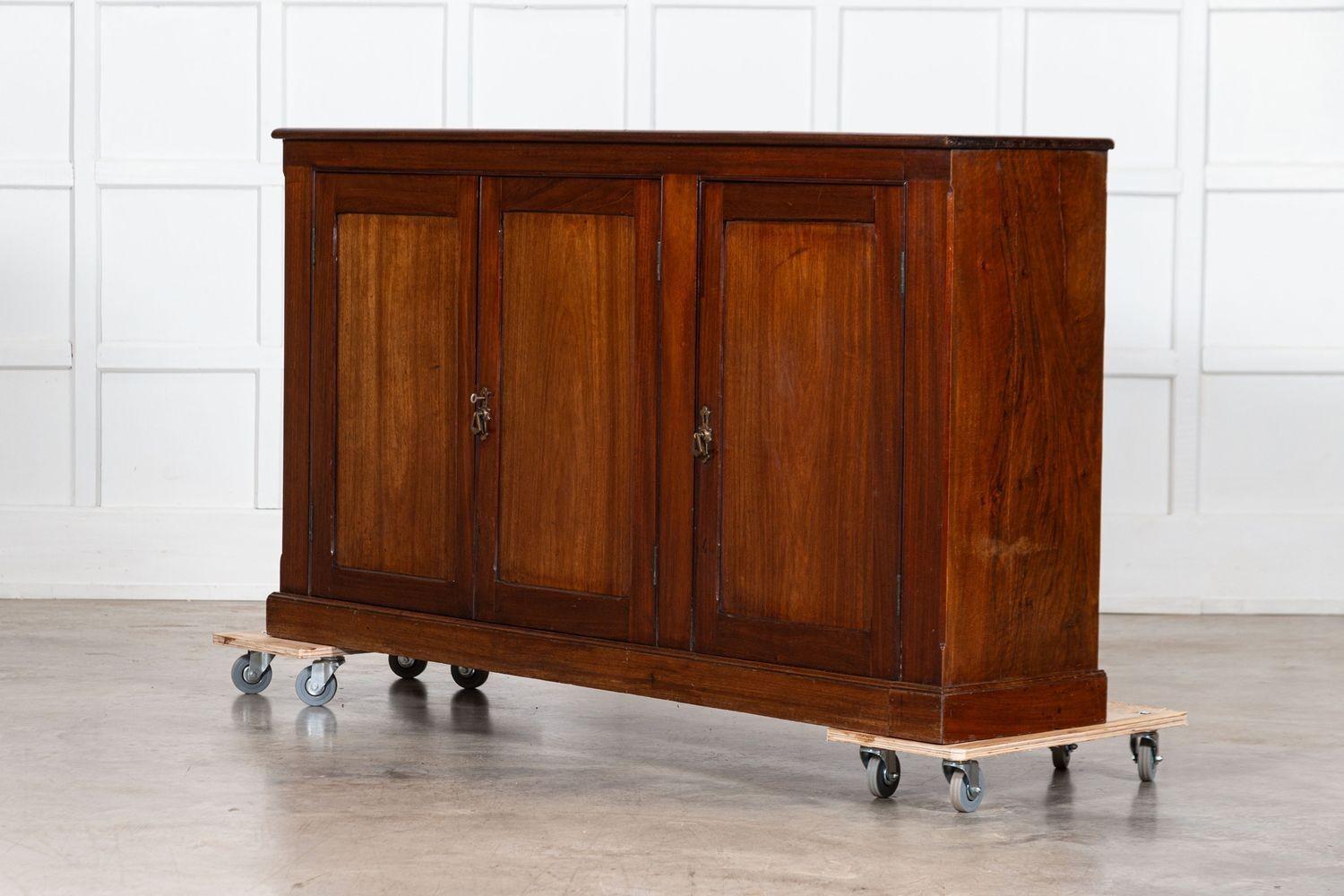 19thC Mahogany Server Sideboard In Good Condition For Sale In Staffordshire, GB