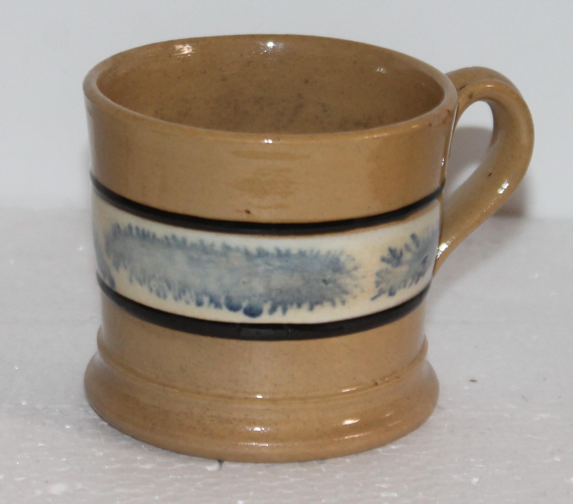 Adirondack 19th Century Mocha Seaweed Mug For Sale