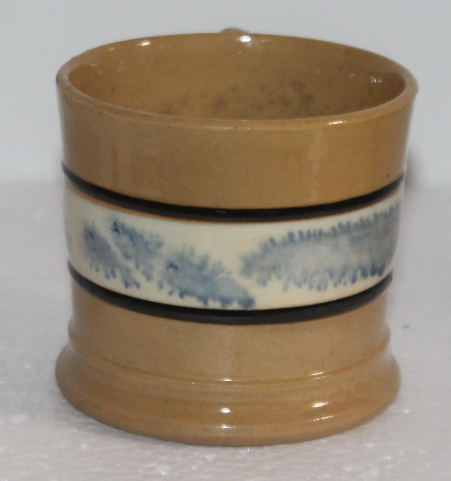 American 19th Century Mocha Seaweed Mug For Sale