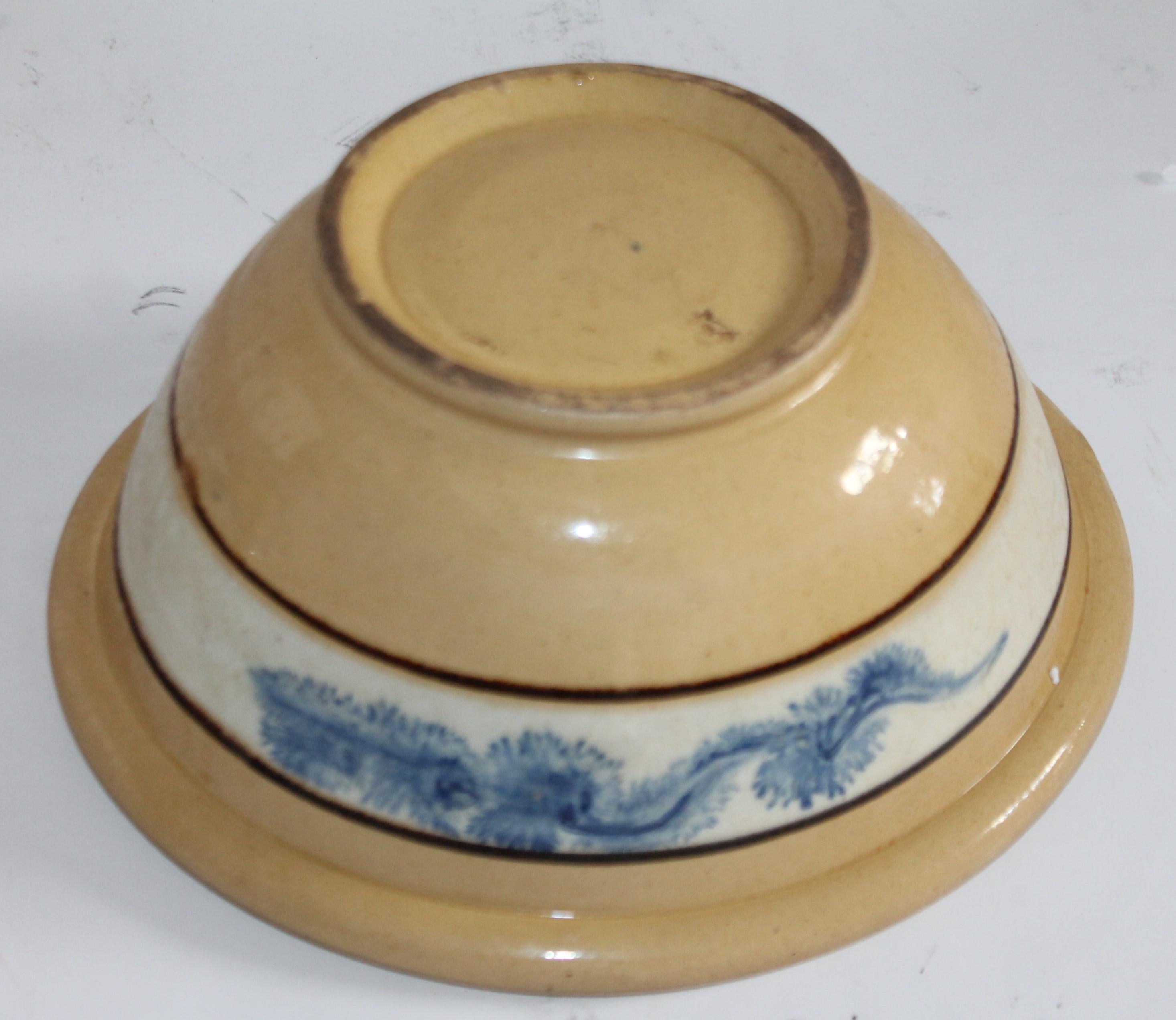 19th century yellow ware bowl with seaweed design pattern in band. The condition is very good and no cracks or chips.