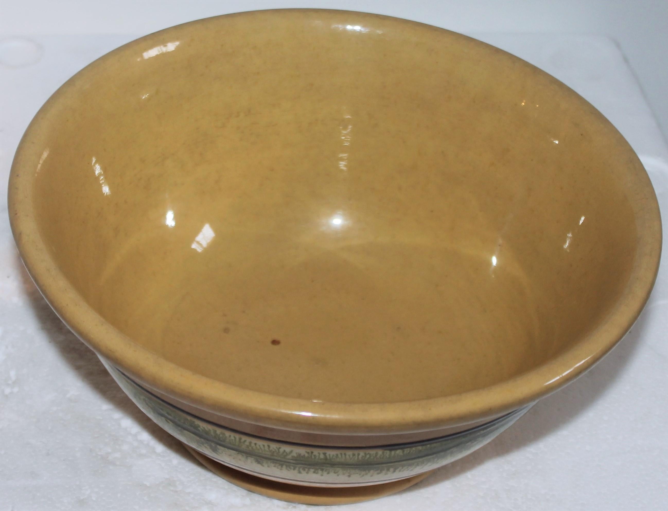 vintage yellow ware bowls