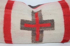 Cuscino a cuscino con croci di tessitura indiana Navajo del XIX secolo