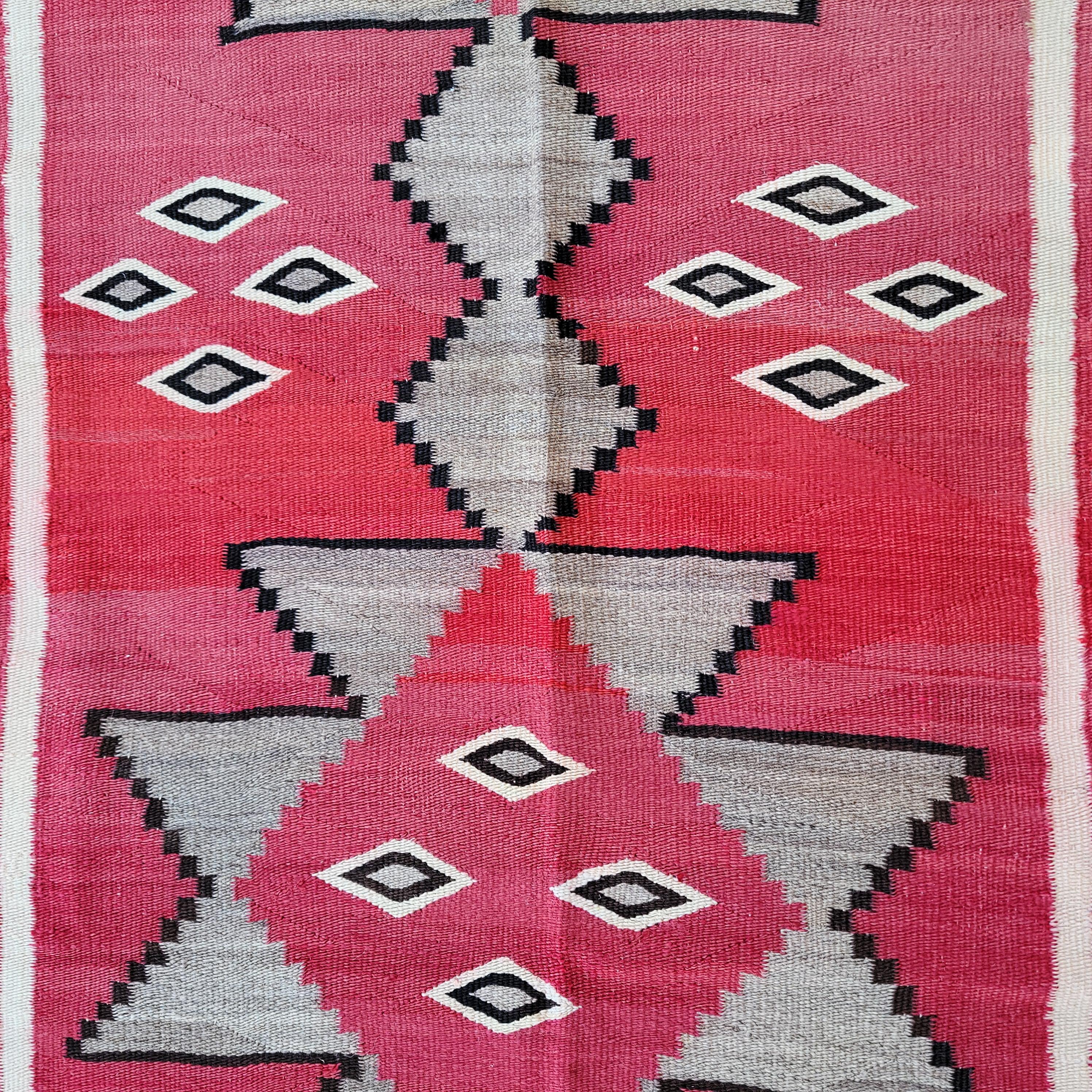 Tissé à la main Tissage indien Navajo du 19e siècle en vente