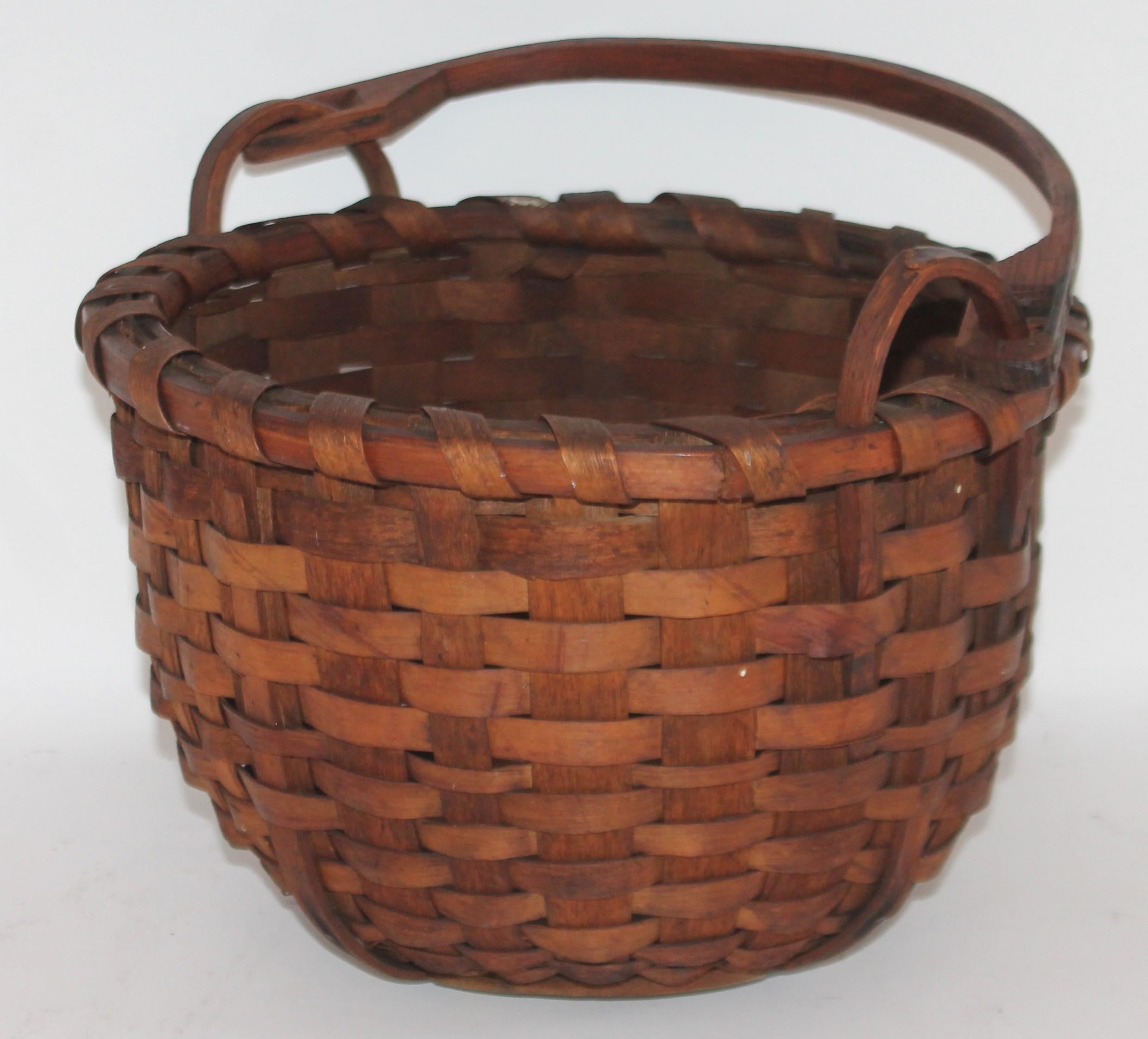 Adirondack 19Thc New England Swing Handled Basket