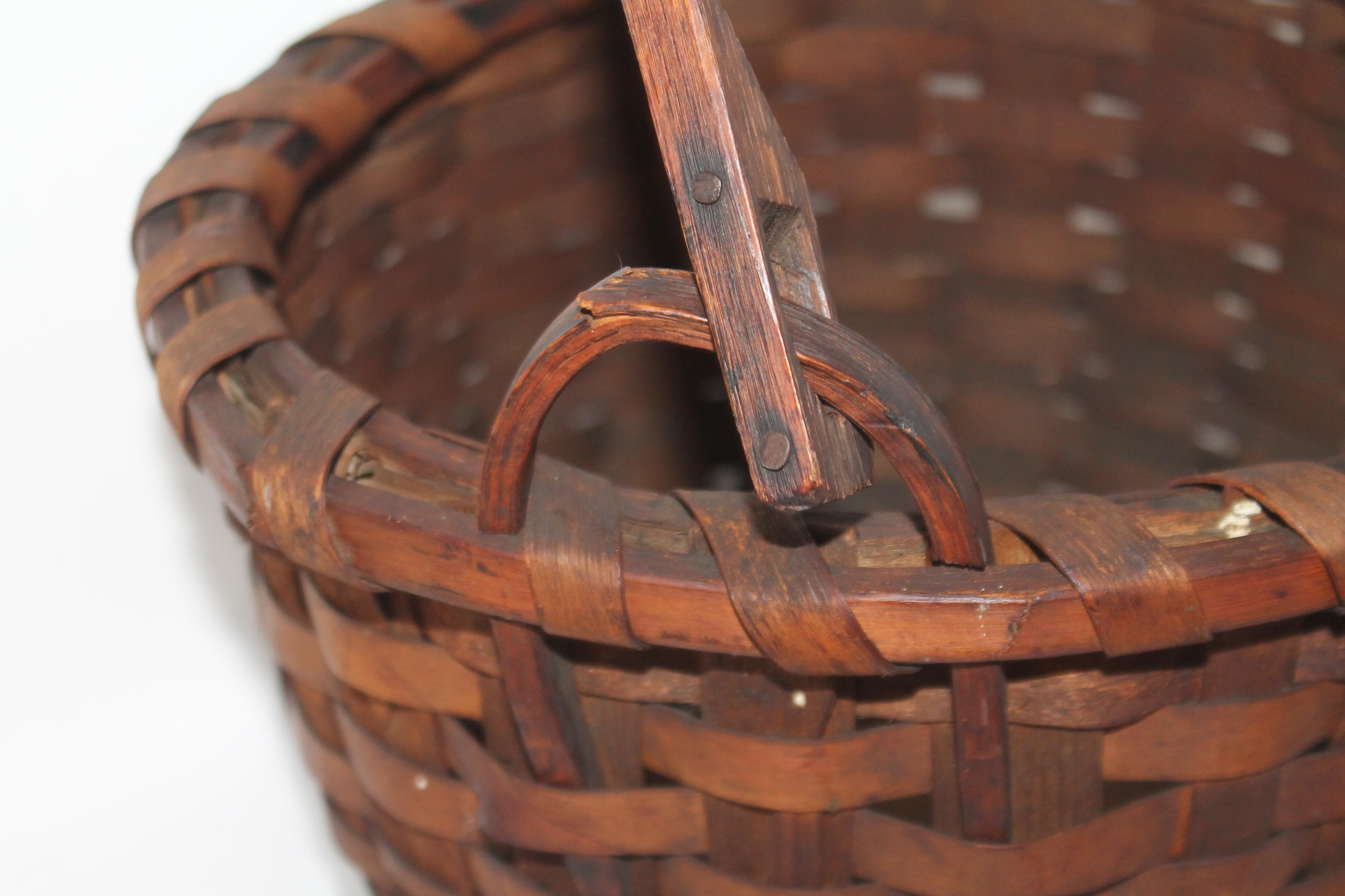 Hand-Crafted 19Thc New England Swing Handled Basket