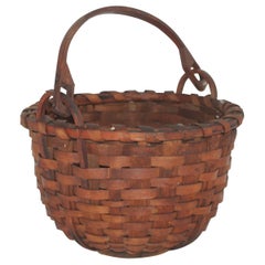 19Thc New England Swing Handled Basket