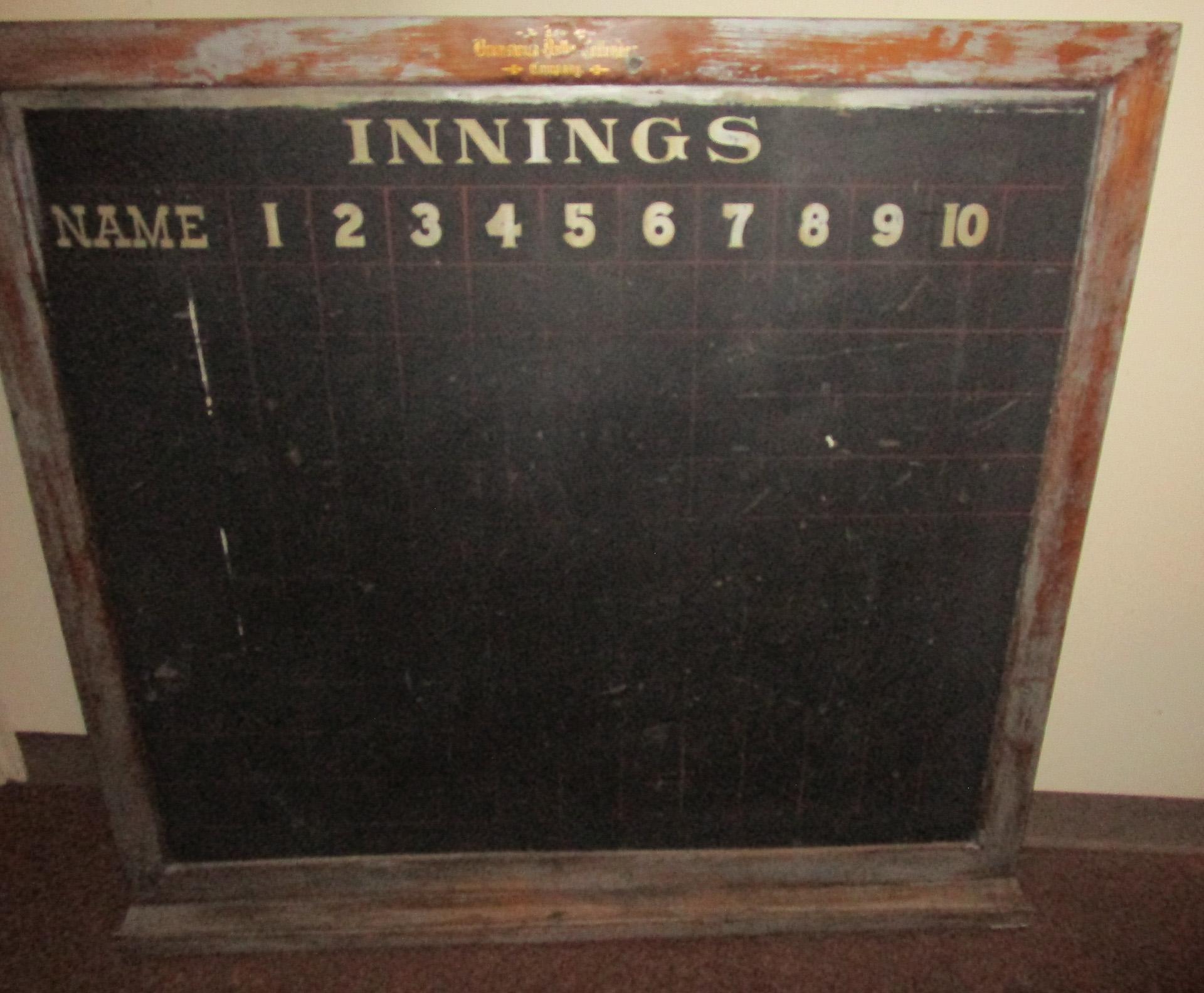 19th C Oak Brunswick Balke Collender Baseball Innings Blackboard Scoreboard In Good Condition In Savannah, GA