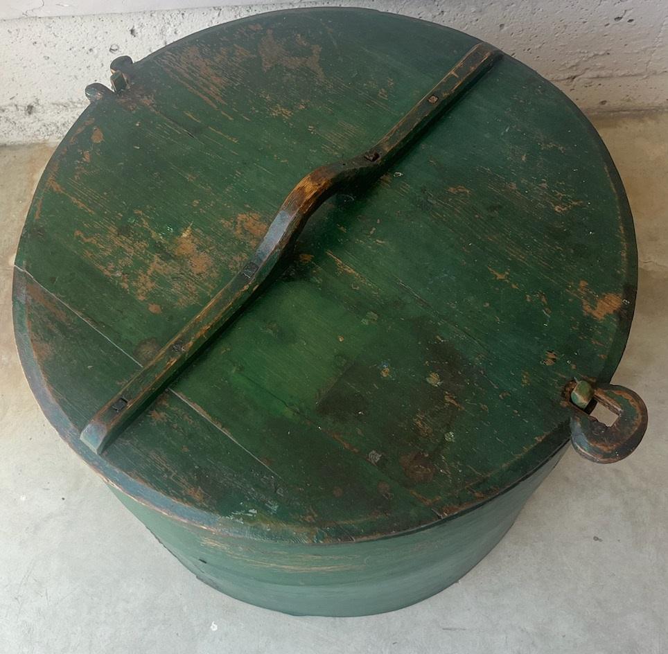 19th Century 19Thc Original Apple Green Pantry Box From New England