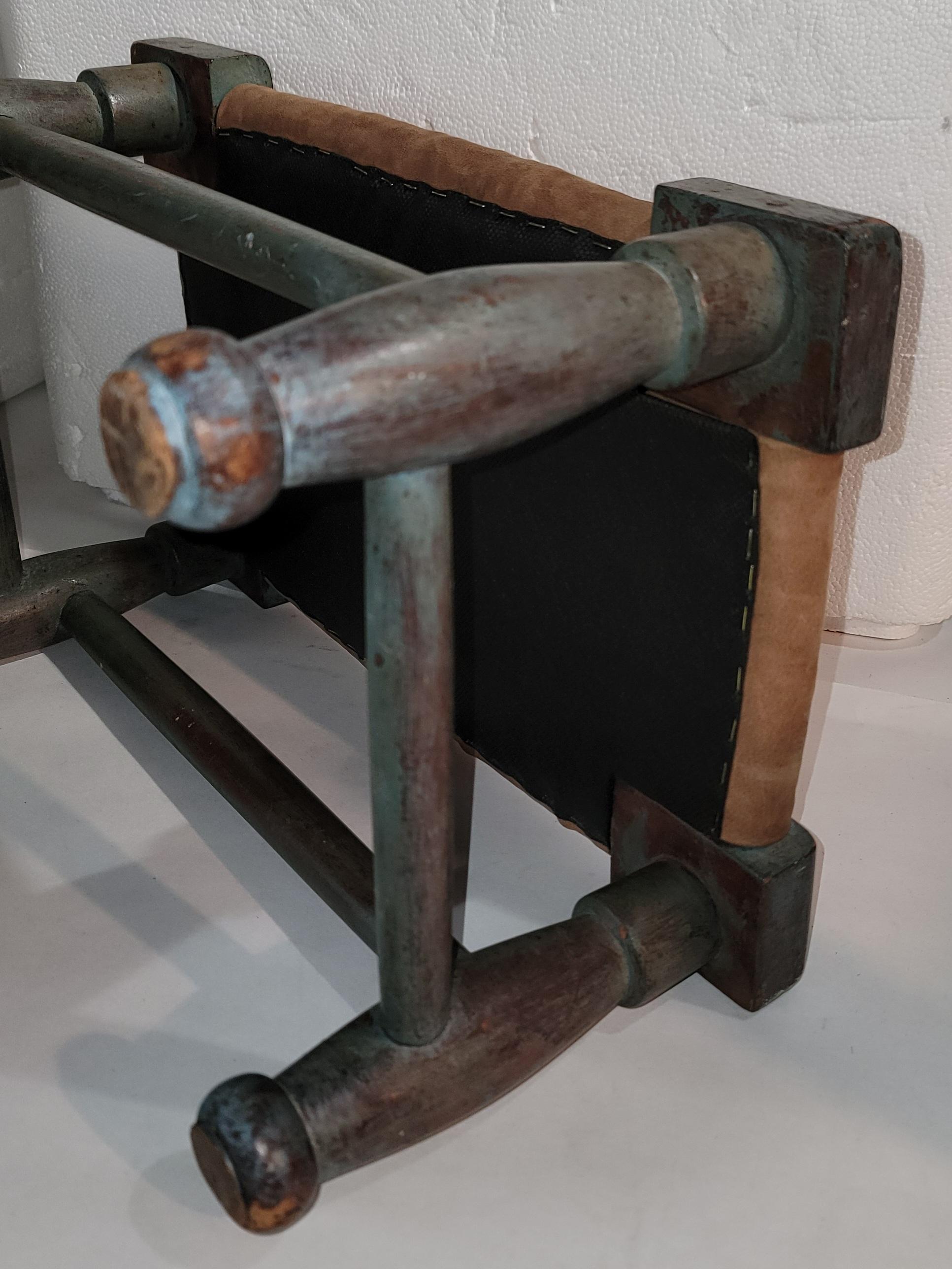 20ième siècle Tabouret original peint en bleu du 19ème siècle en vente