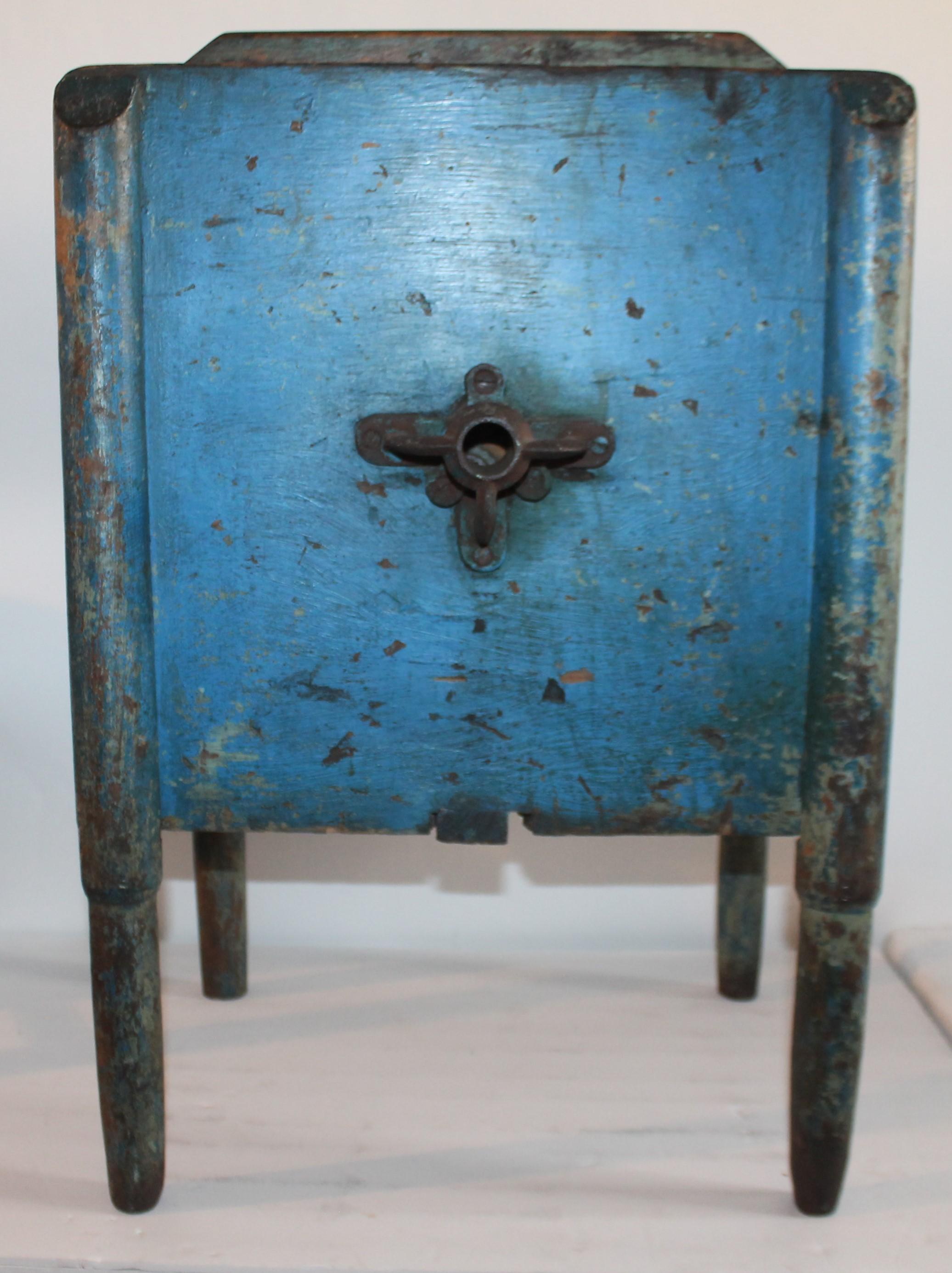 American 19th Century Original Blue Painted Side Table / Churn