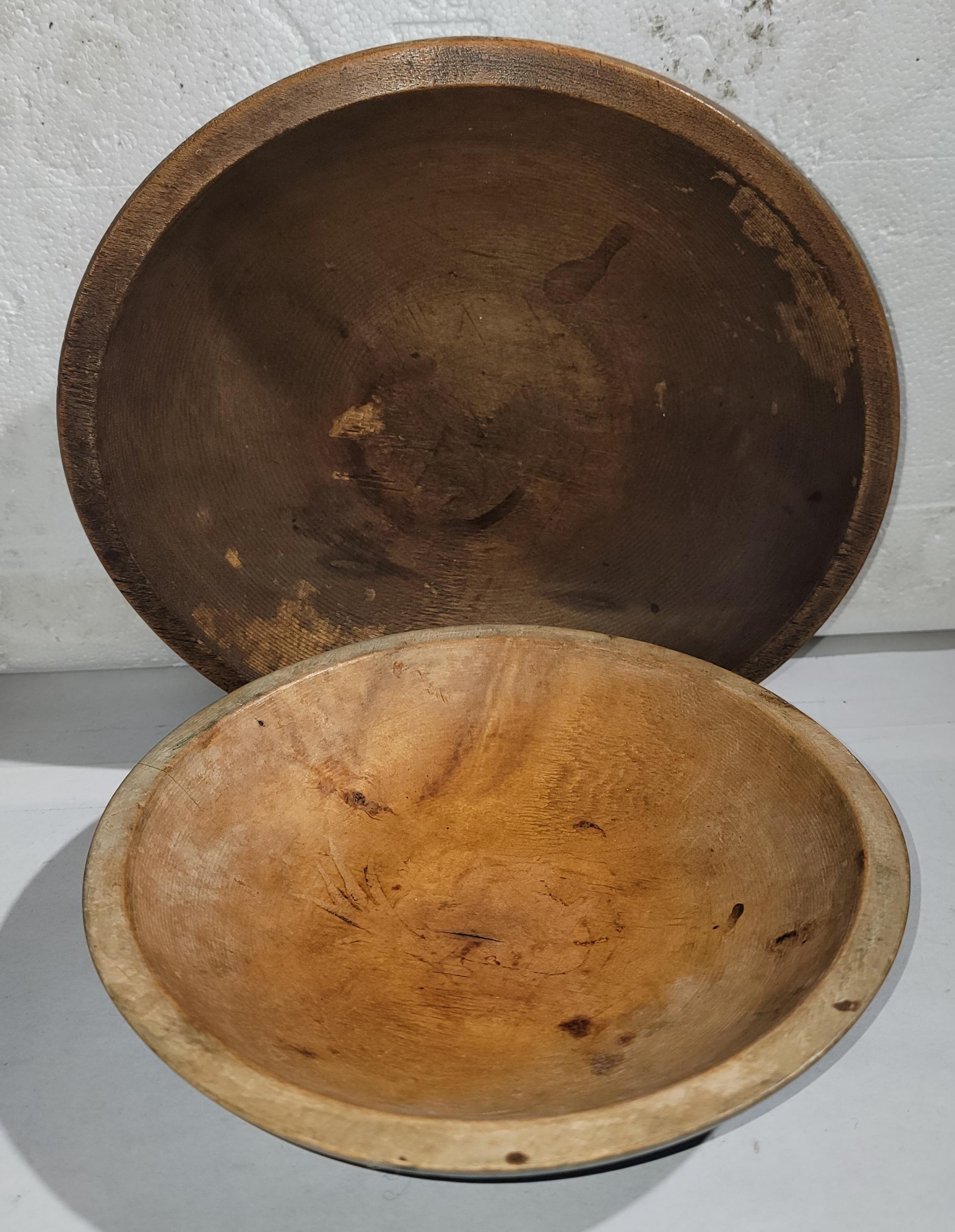 19Thc Original Blue Painted  Small Wood Bowls -Pair In Good Condition For Sale In Los Angeles, CA