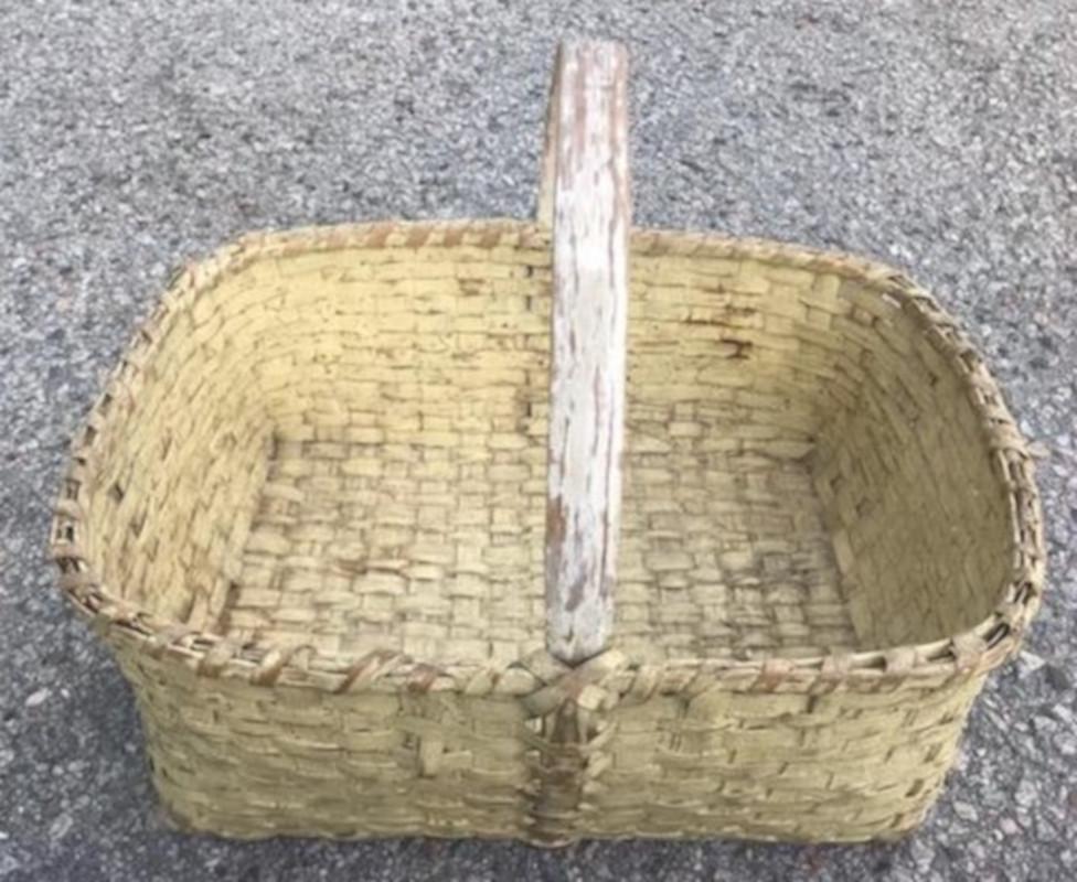 Adirondack 19th Century Original Buttercup Painted Basket from New England For Sale