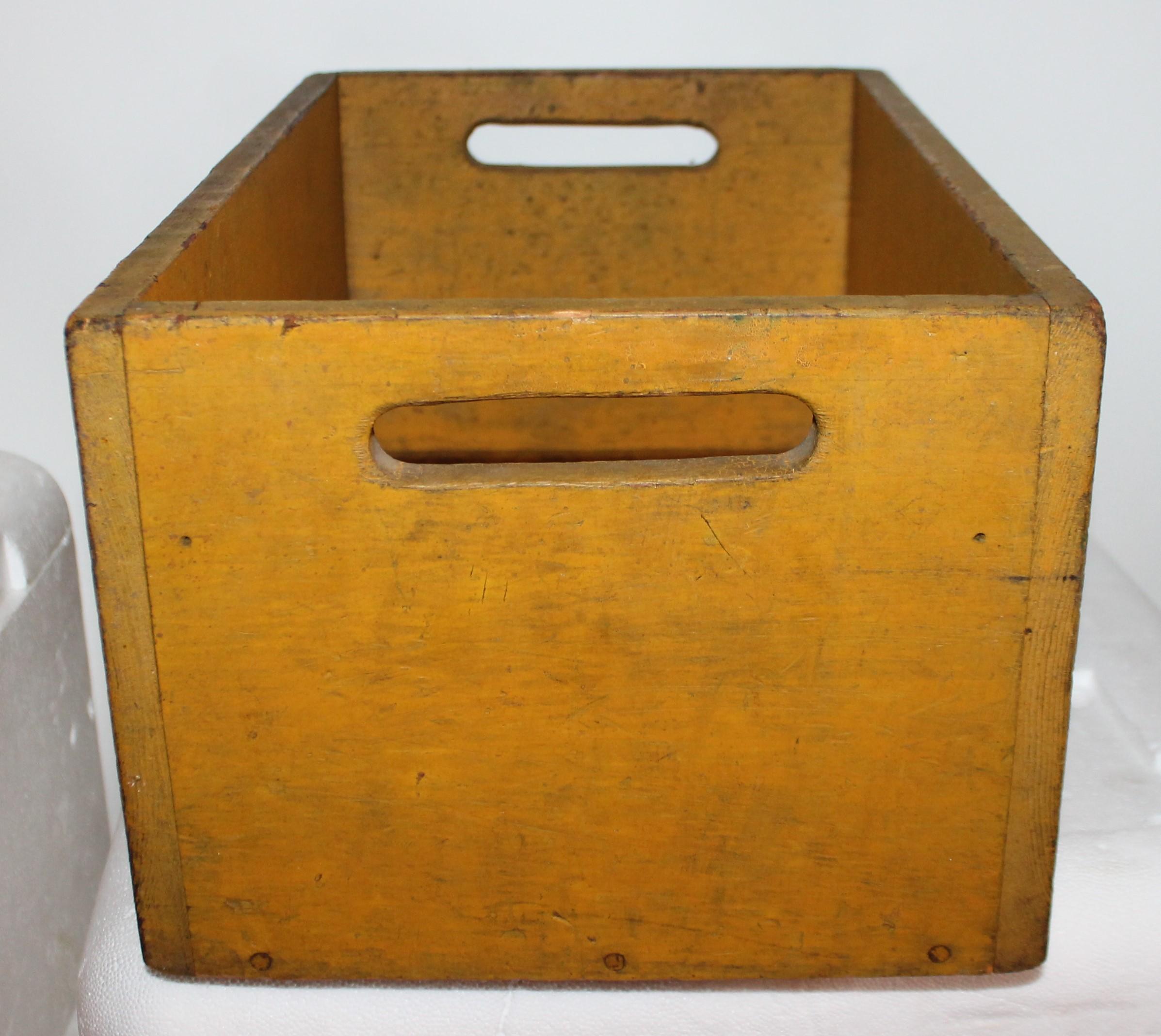 Adirondack 19th Century Original Chrome Yellow Painted Handled Box For Sale