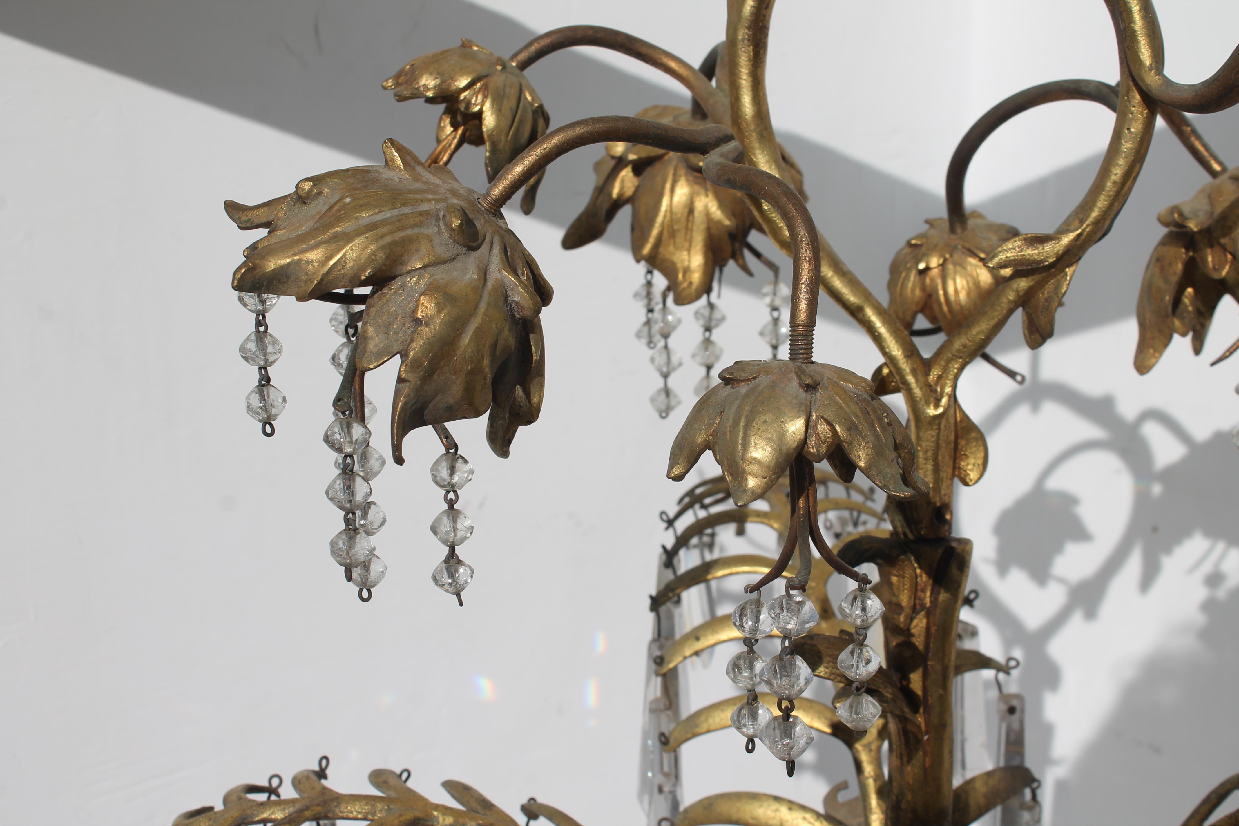 19. Jh. Originaler Kronleuchter aus vergoldeter Bronze mit Kristallpalme von Josef Hoffmann (Österreichisch) im Angebot