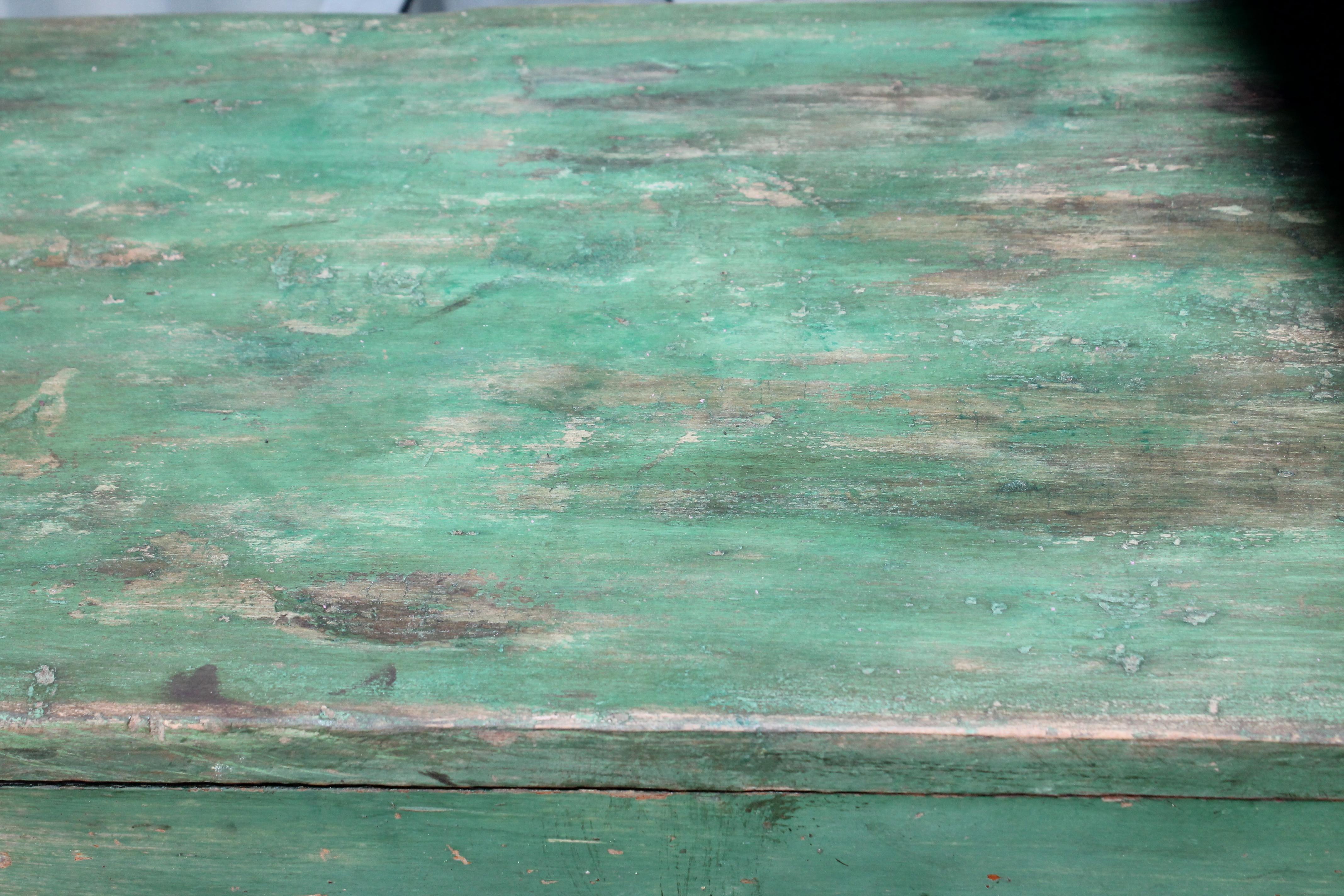 19th Century Original Green Painted Two-Door Cabinet from Pennsylvania 4